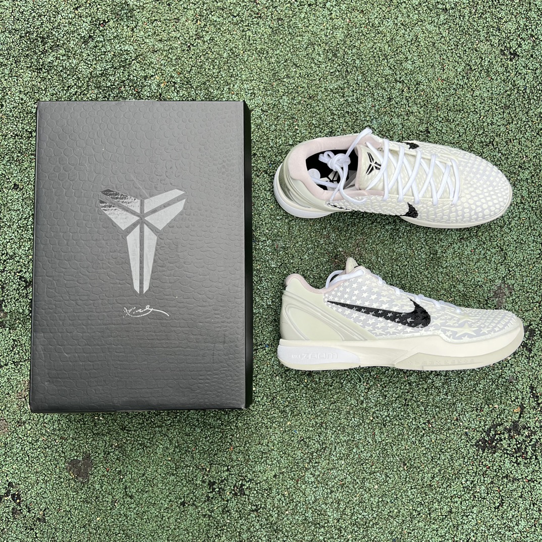 科比6白蛇 全明星2.0 s2纯原版‼️
调价😇 
尺码：40-48.5，Nike Kobe 6 Pro