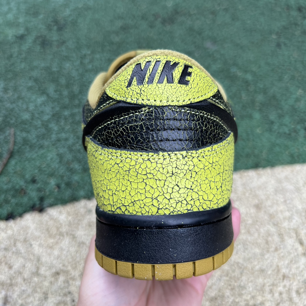 Dunk绿黑万圣节 s2纯原版‼️
尺码：40-47 特价😇
Nike Dunk Low Hallowe