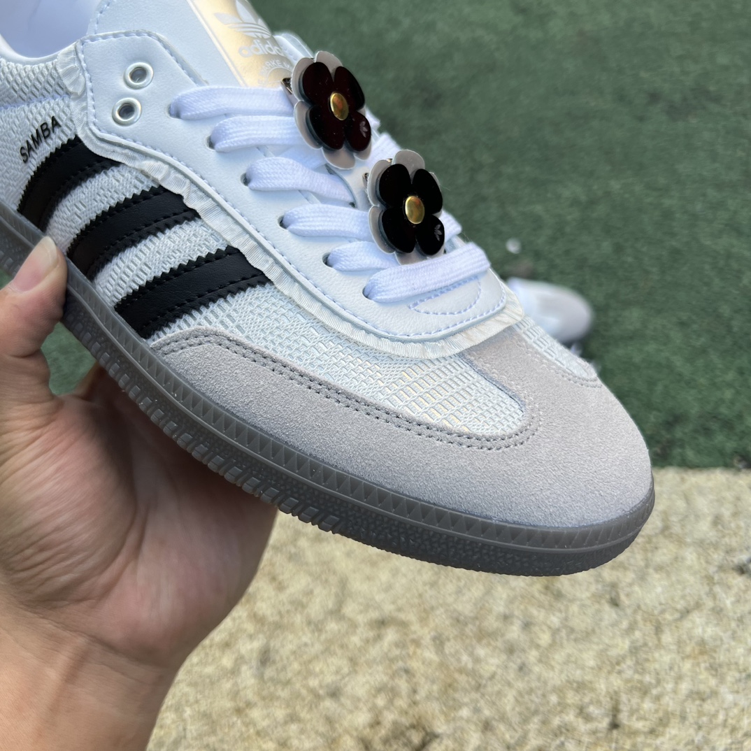 阿迪德训白灰黑网布 s2纯原版‼️
尺码：36-45 特价😇
Adidas Samba OG阿迪达斯 低