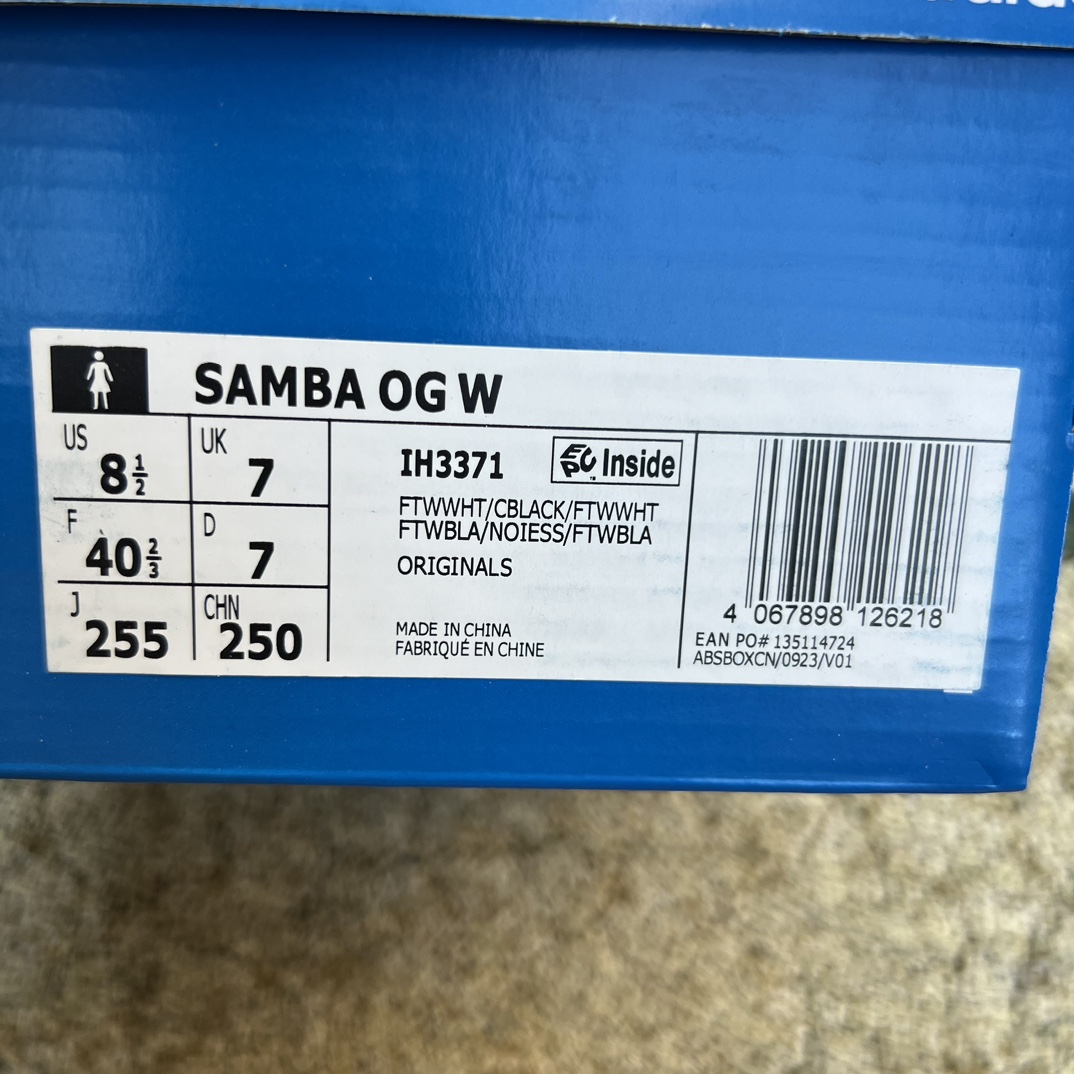 阿迪德训白灰黑网布 s2纯原版‼️
尺码：36-45 特价😇
Adidas Samba OG阿迪达斯 低