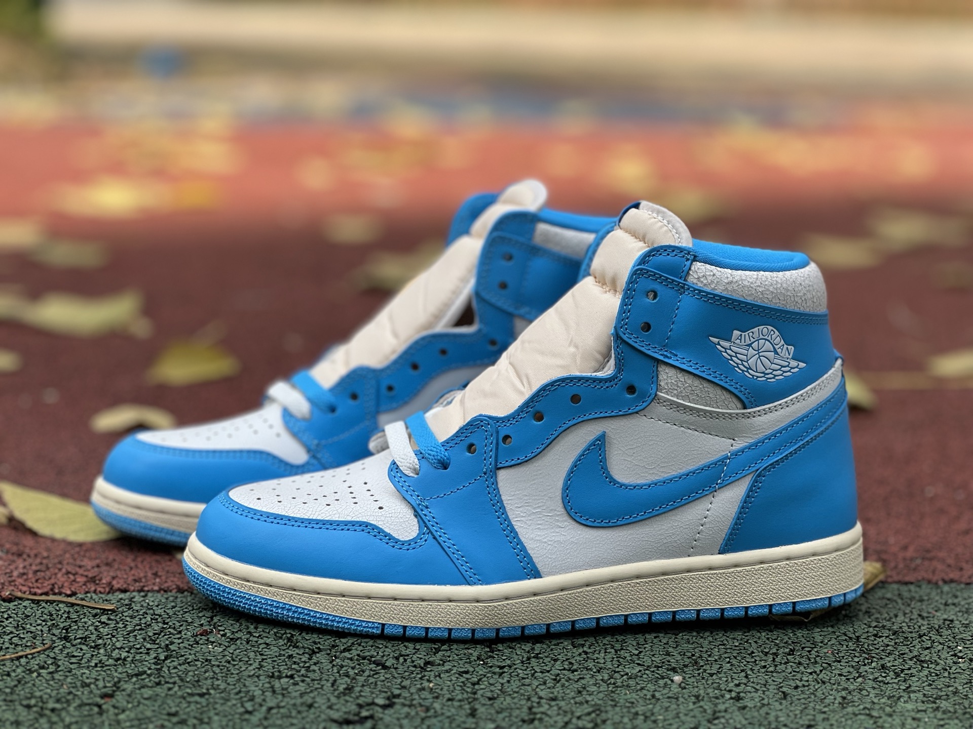 Air jordan 1 high 083