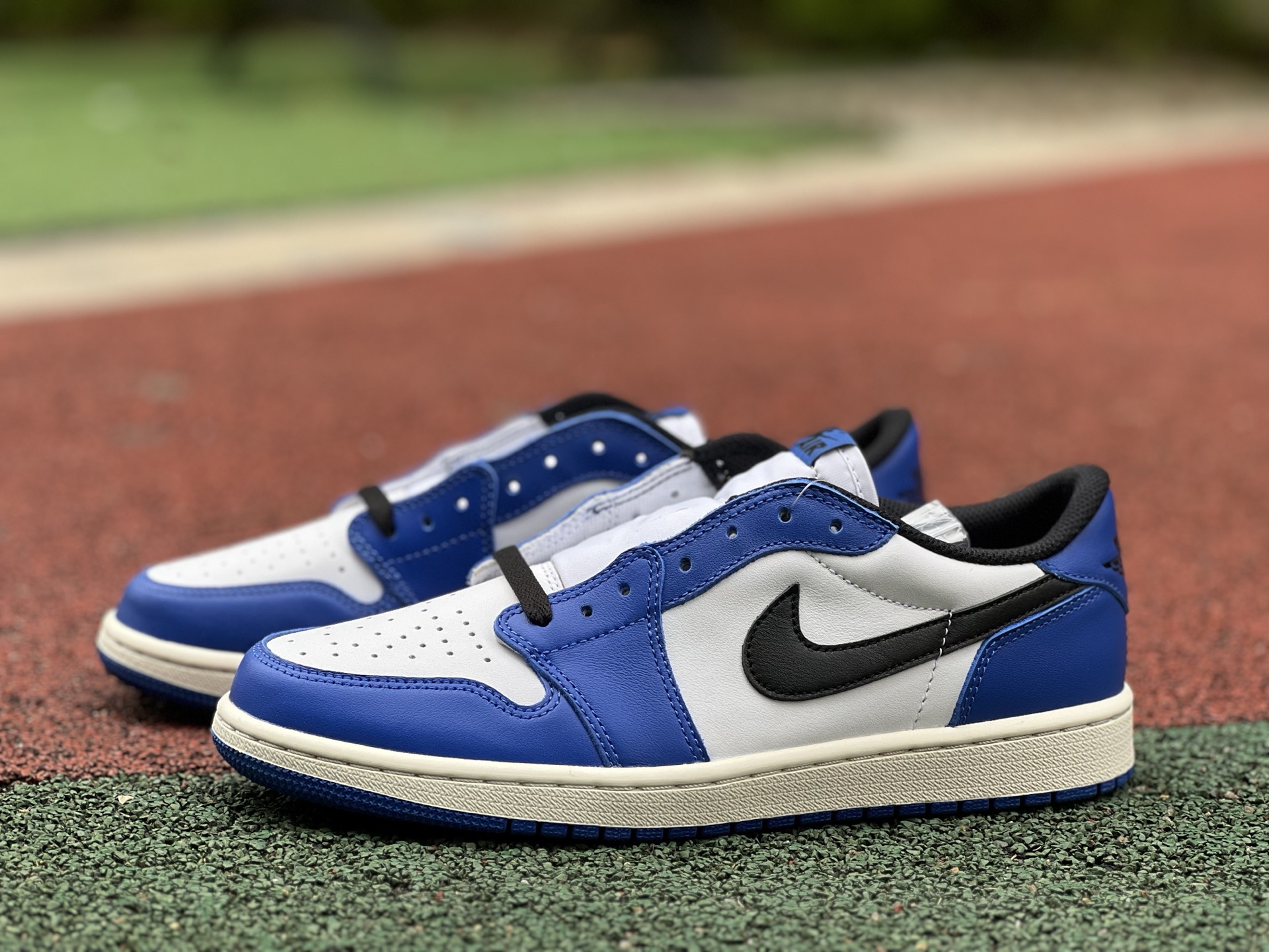 Air jordan 1 low 295