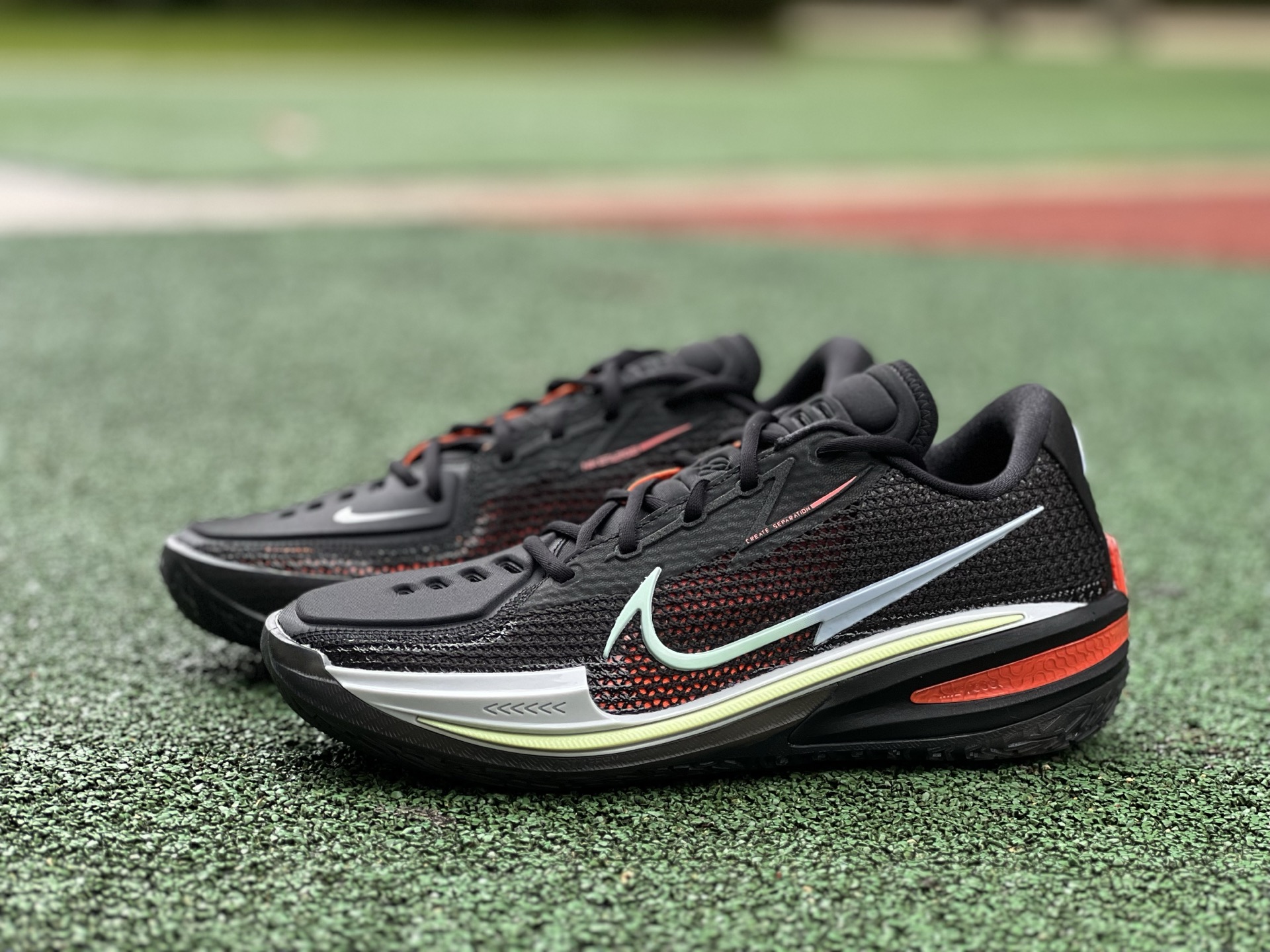 GT黑红绿 OX纯原版‼️ 尺码：40-46

Nike Zoom GT Cut男子缓震低帮实战运动篮球