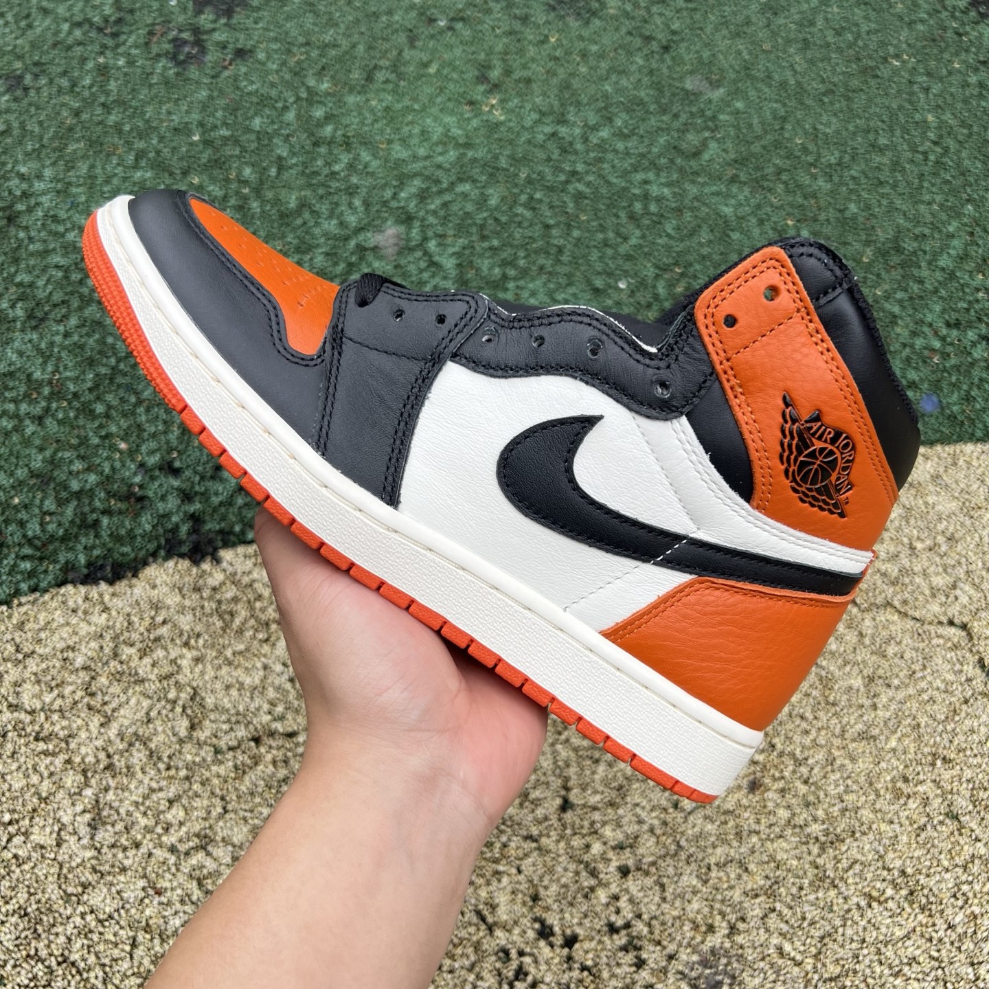 Air jordan 1 high 054