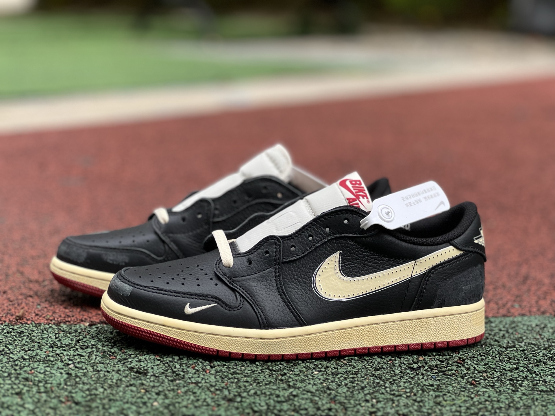 Air jordan 1 low 250
