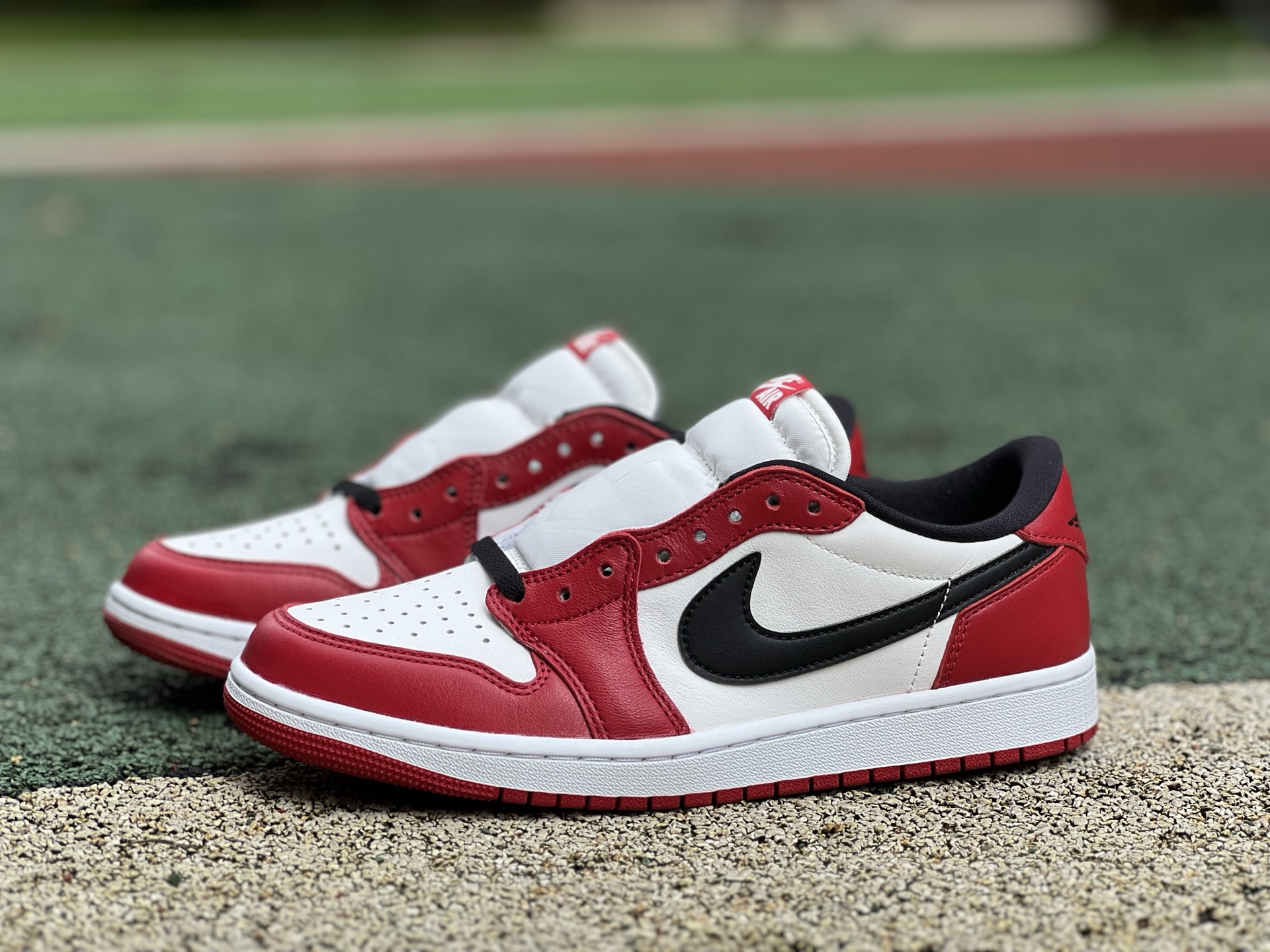 Air jordan 1 low 243
