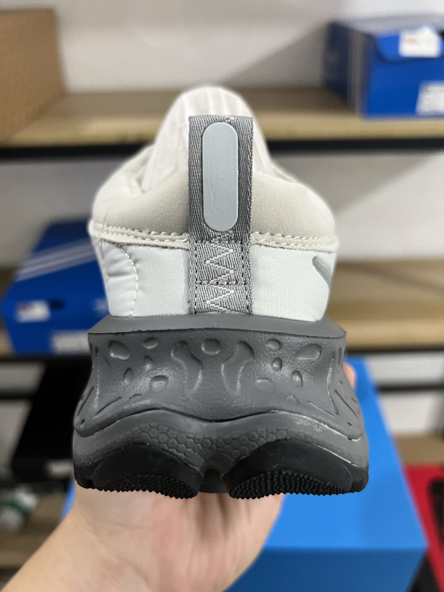 HOKA ONE ONE Ora Primo 星尘灰 加绒 保暖 货号：-sstst尺码：37-47，n