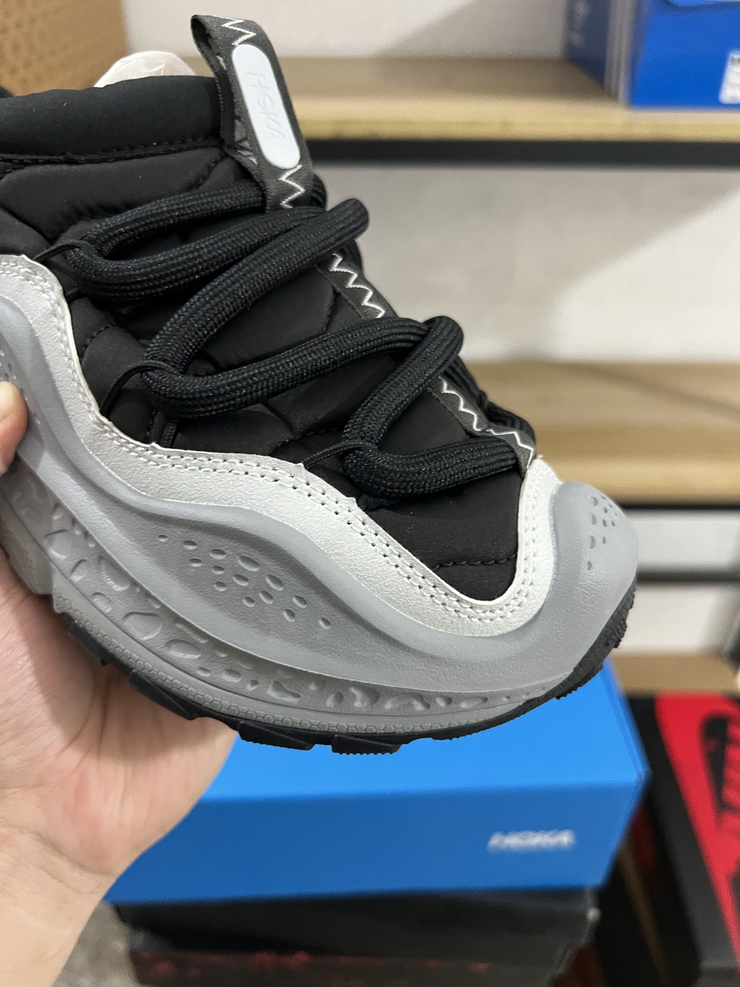 HOKA ONE ONE Ora Primo 黑灰 加绒 保暖 货号：-BBNB尺码：37-47，n