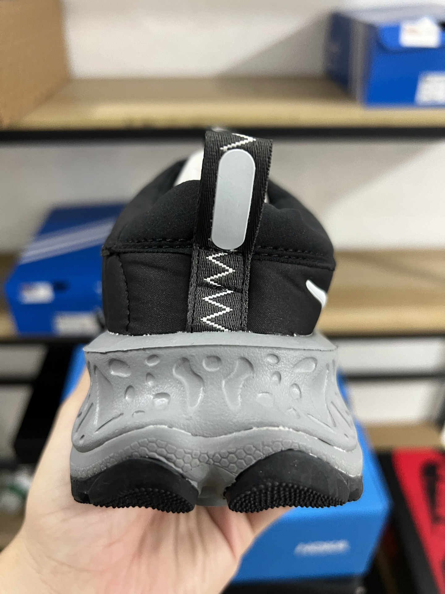 HOKA ONE ONE Ora Primo 黑灰 加绒 保暖 货号：-BBNB尺码：37-47，n