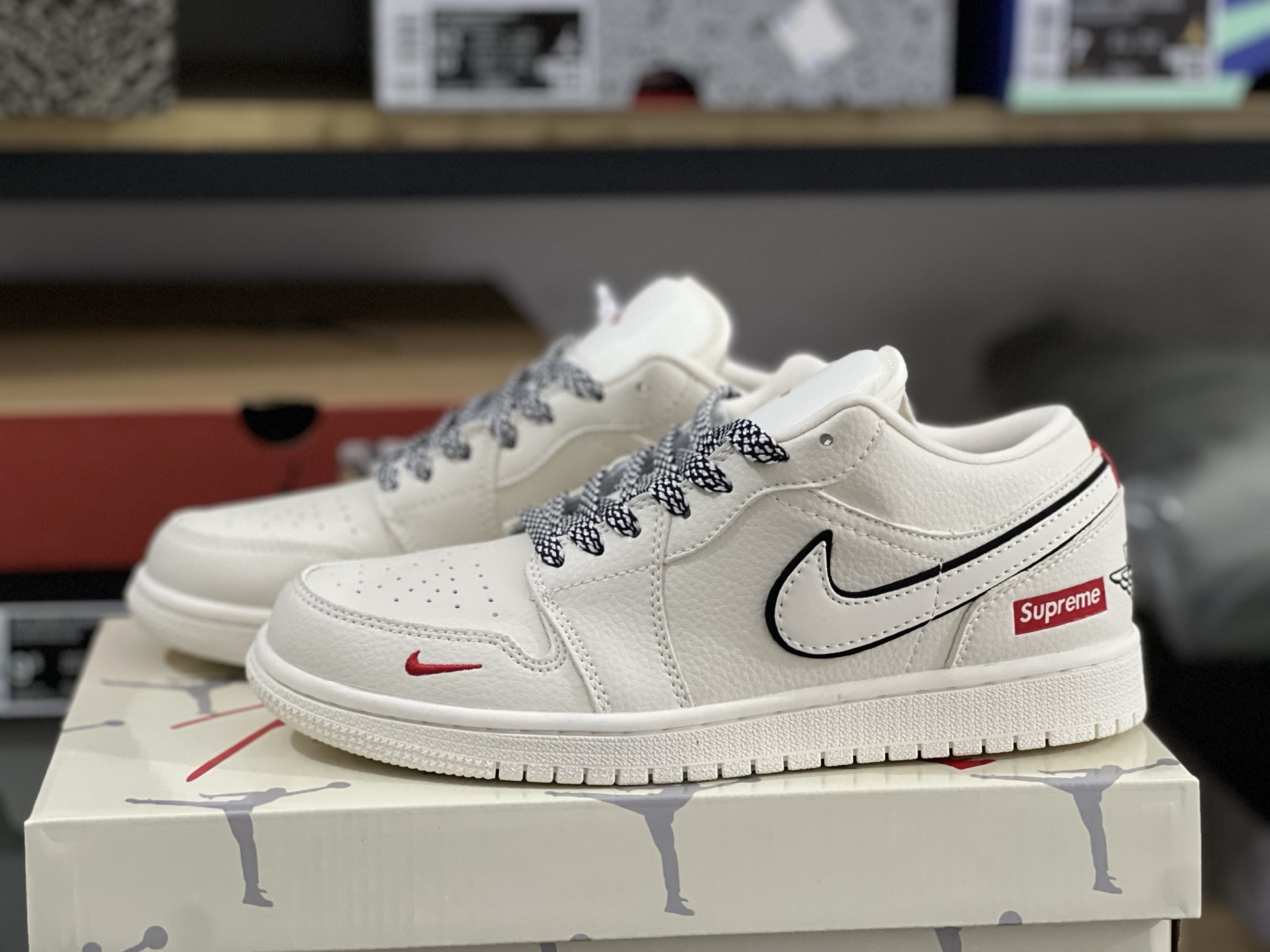 Air jordan 1 low 223