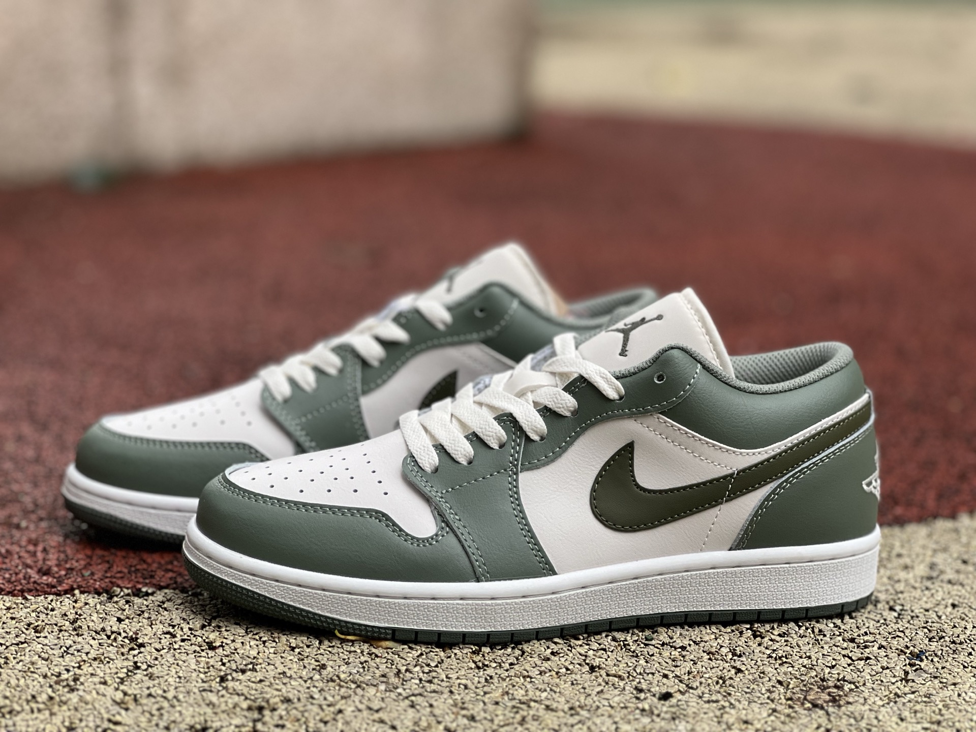 Air jordan 1 low 214