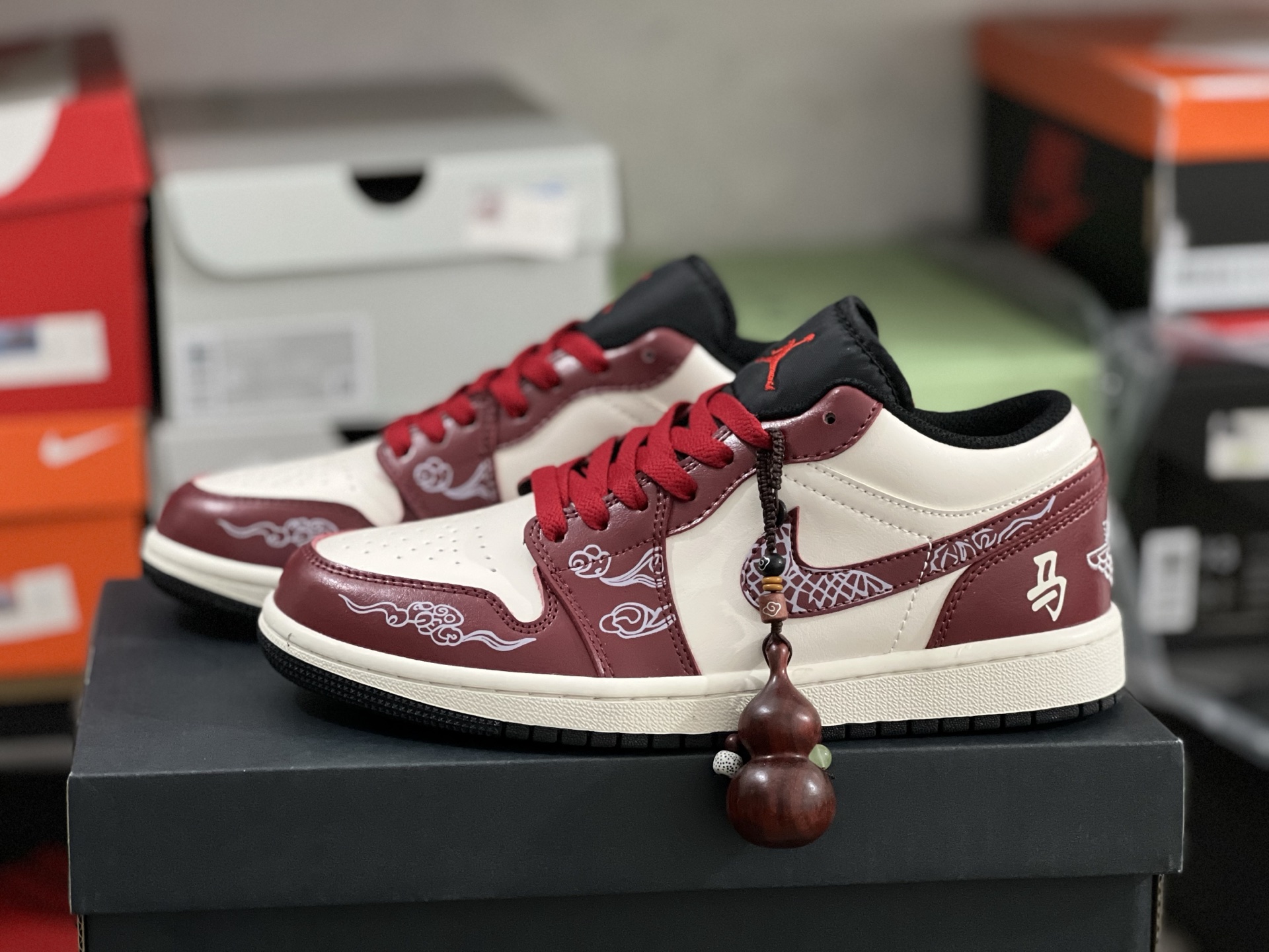 Air jordan 1 low 208