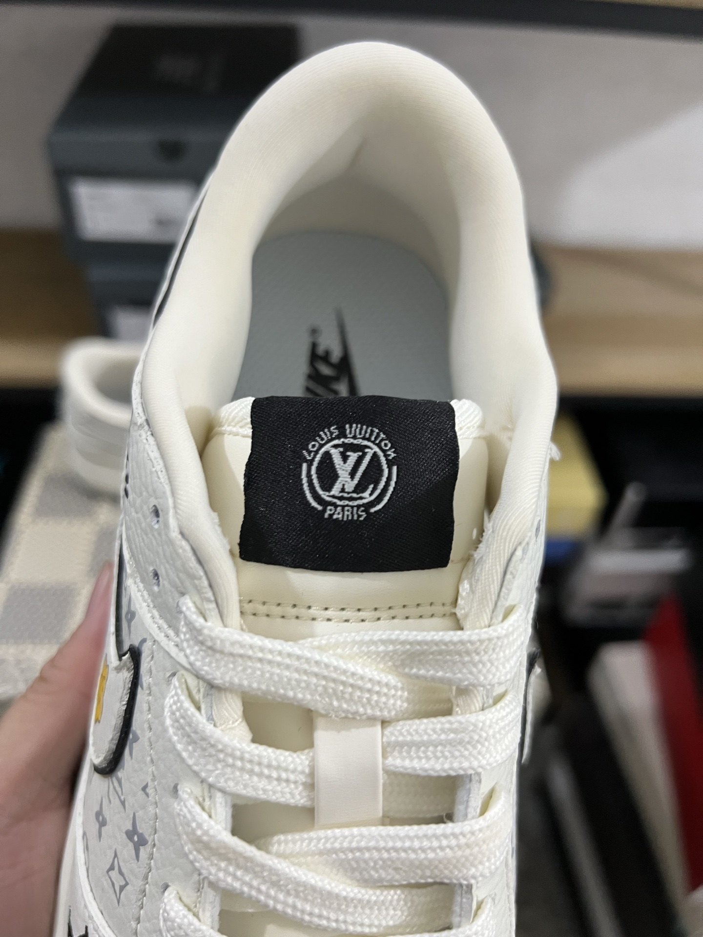 路易威登 Louis Vuitton 高定典藏名品高定成衣时装外套连衣裙衬衫T恤 #89F1E4B9 6