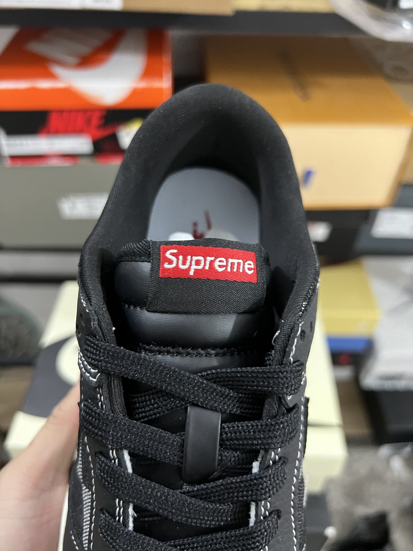 MiniCost Shoe 6