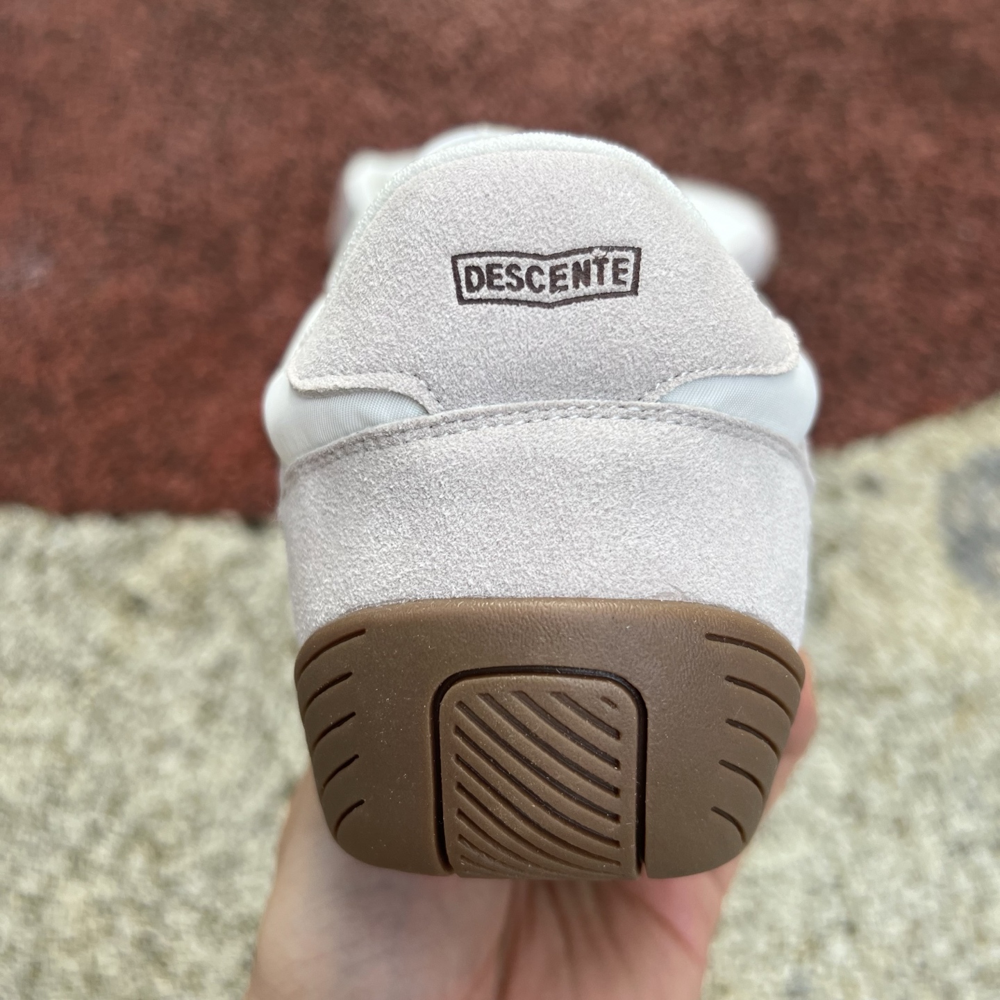 Мужские кроссовки Descente Chron SLIM