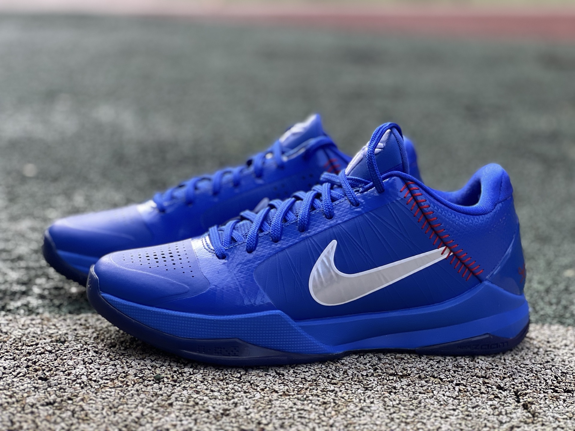 Kobe 5 Protro Dodgers IO6256-400