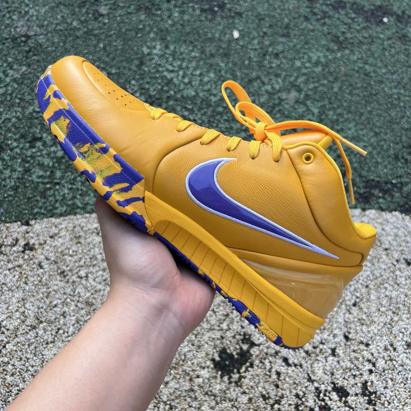 Kobe 4 Protro Draft Day Pack