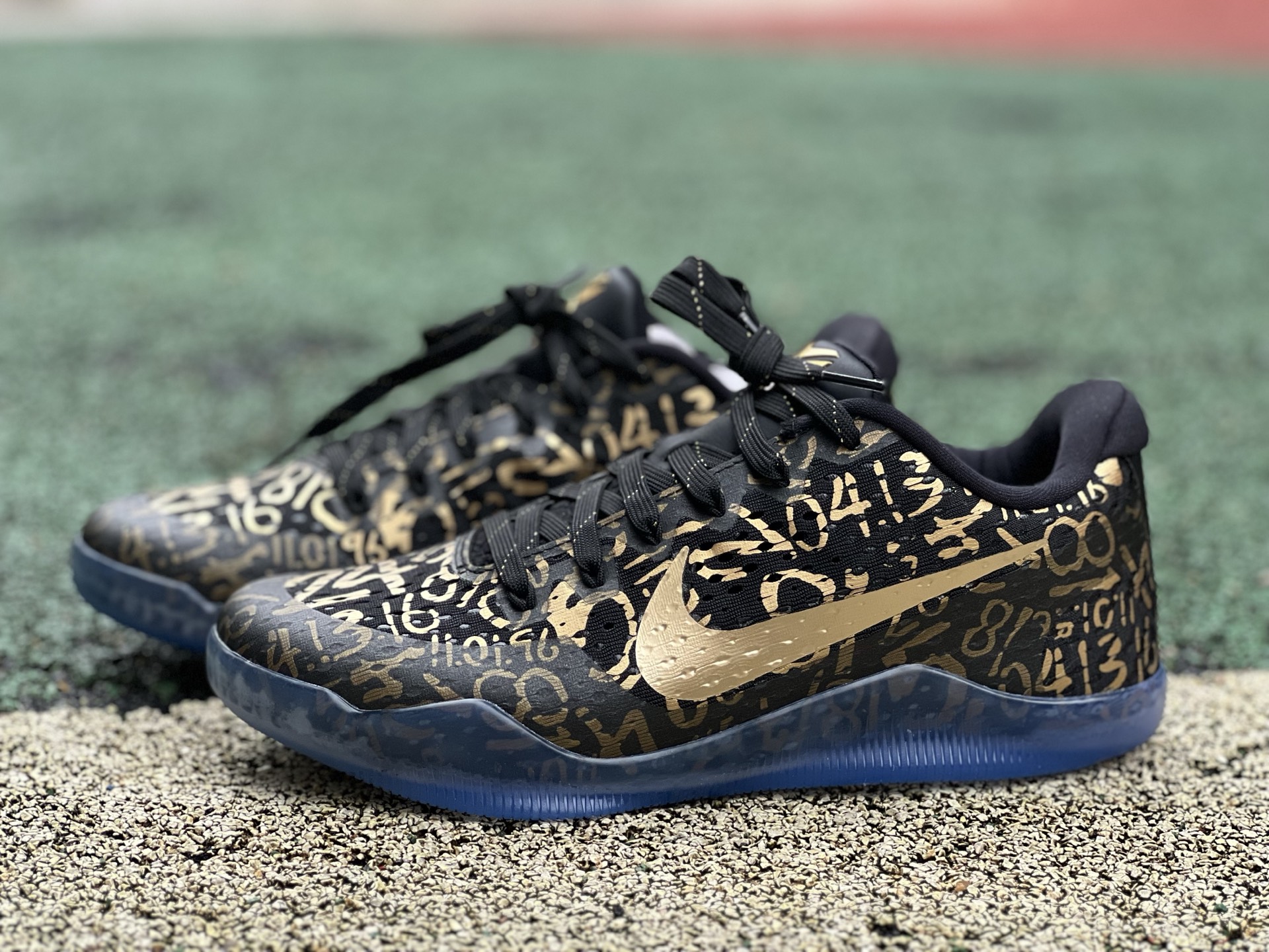 Kobe VI 11 IU4902-900