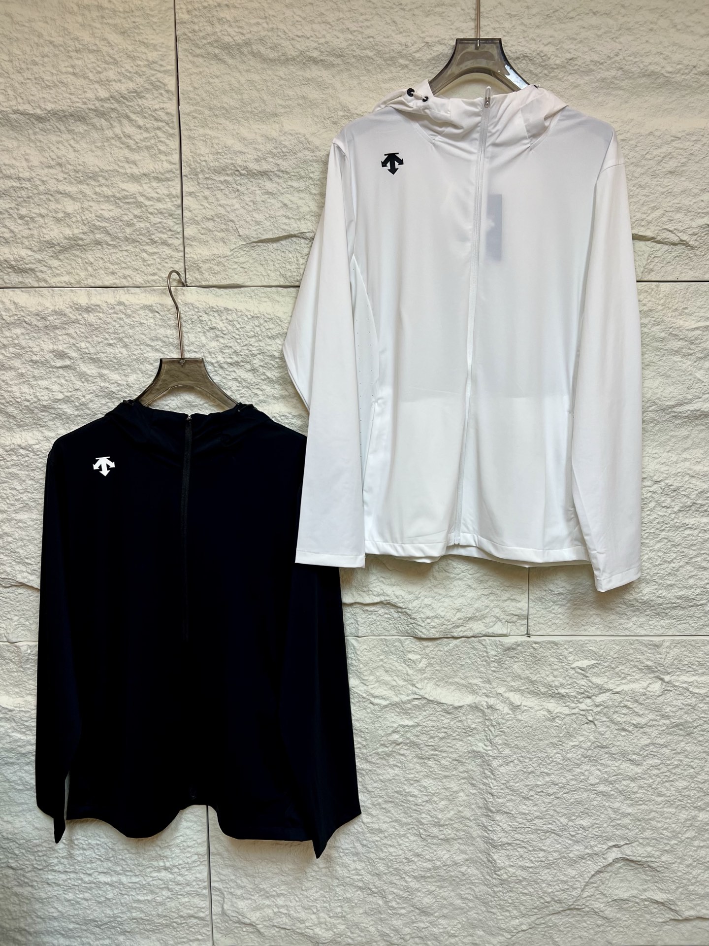 Chaqueta de Protección Solar Ligera con Capucha Ajustable para Mujer 4 i1744645349606 58 0 2