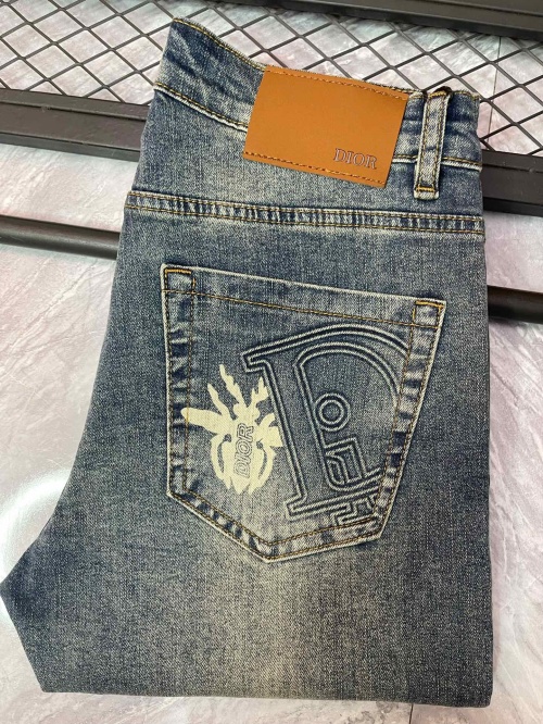DIOR Men's Slim-Fit Stretch Denim Jeans with Signature Back Pocket Design 1 DIOR Men's Slim-Fit Stretch Denim Jeans with Signature Back Pocket Design