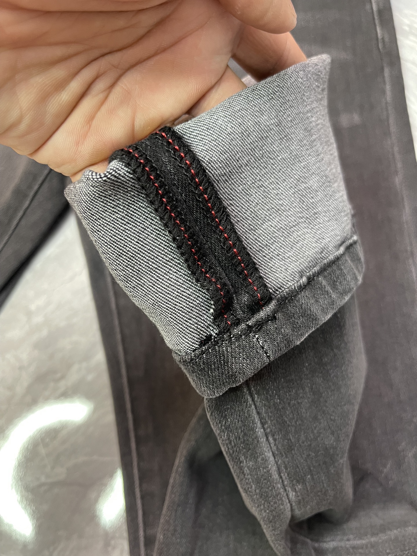 Balenciaga Men's Slim-Fit Gray Denim Jeans - Modern, Comfortable, & Stylish 10 i1730695570 820 0