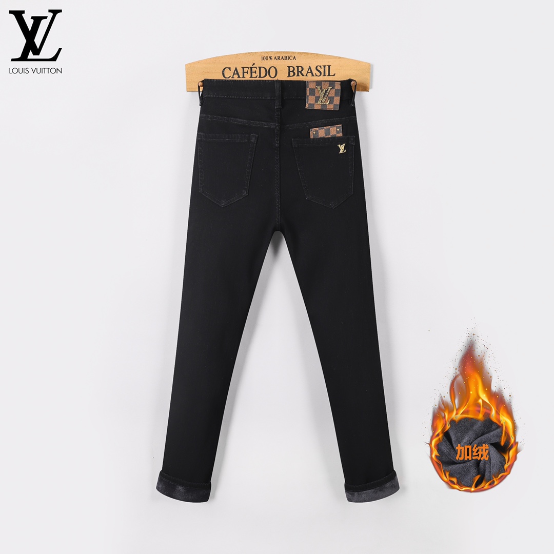 LV 秋冬加绒加厚洗水復古男士修身小脚牛仔裤