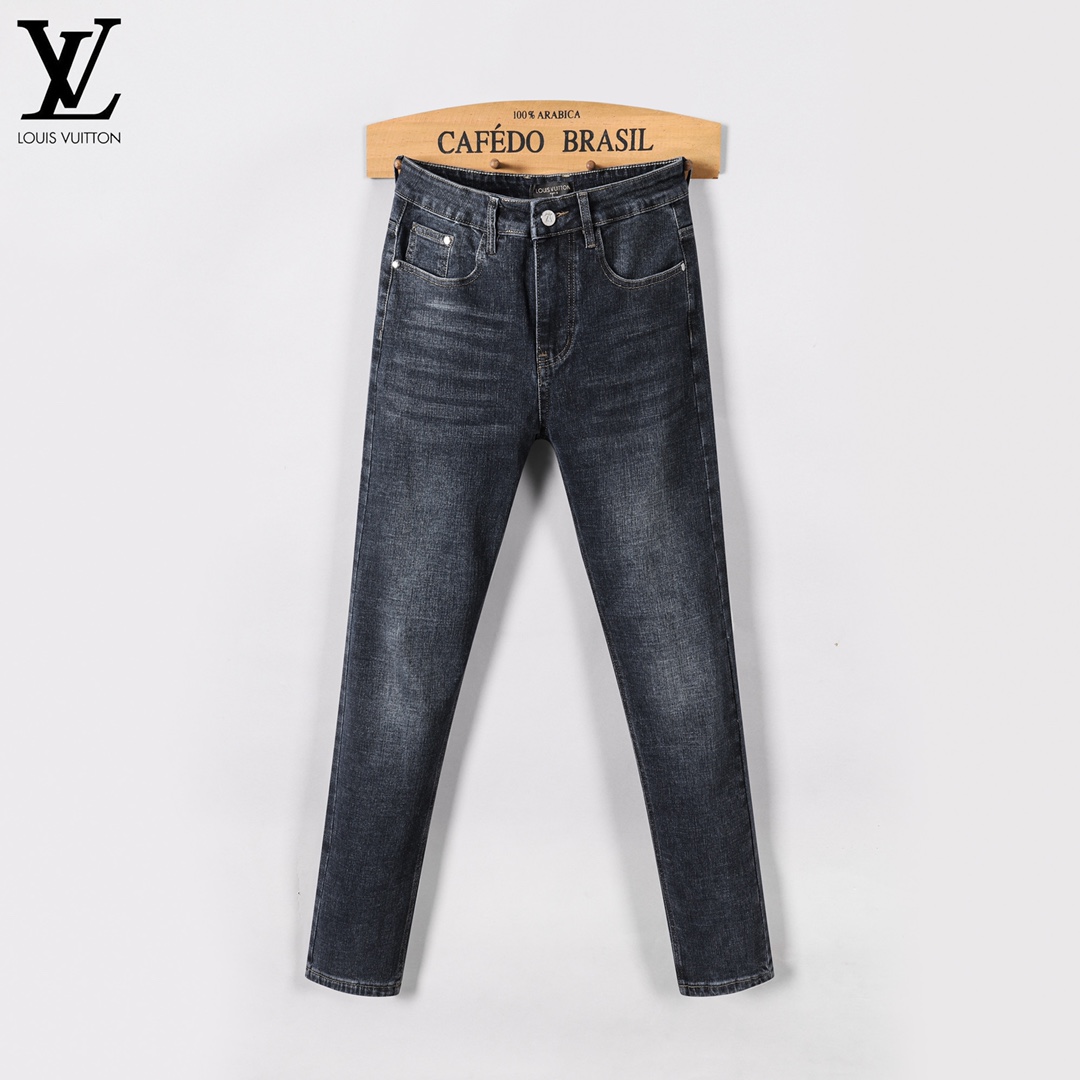 Louis Vuitton Men's Slim Fit Jeans Classic Four Season Denim 3 i1733204934 7946 3