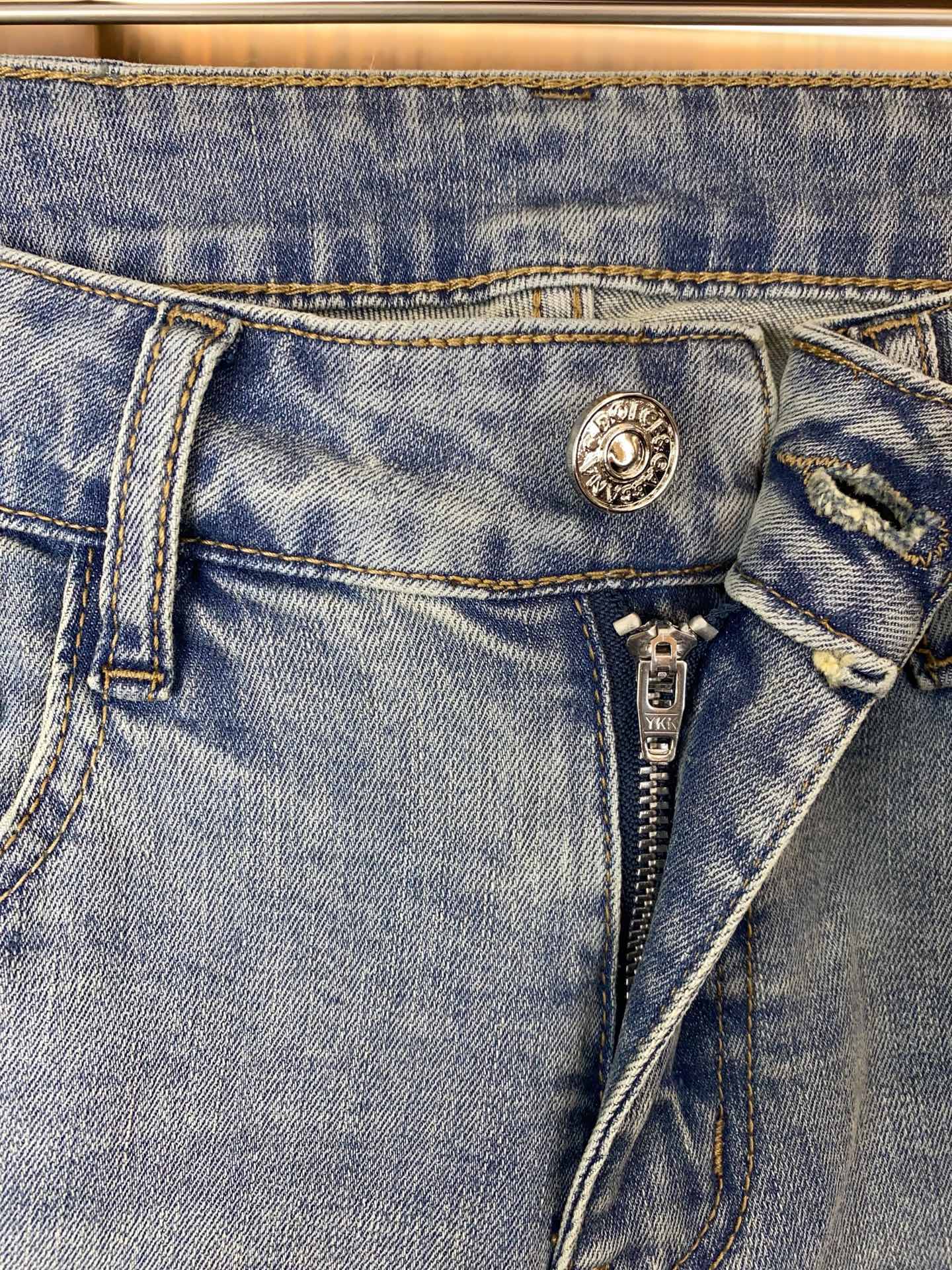 Dolce & Gabbana Men's Slim-Fit Angel Graphic Jeans - Italian Design 7 i1739945041079 369 0 1