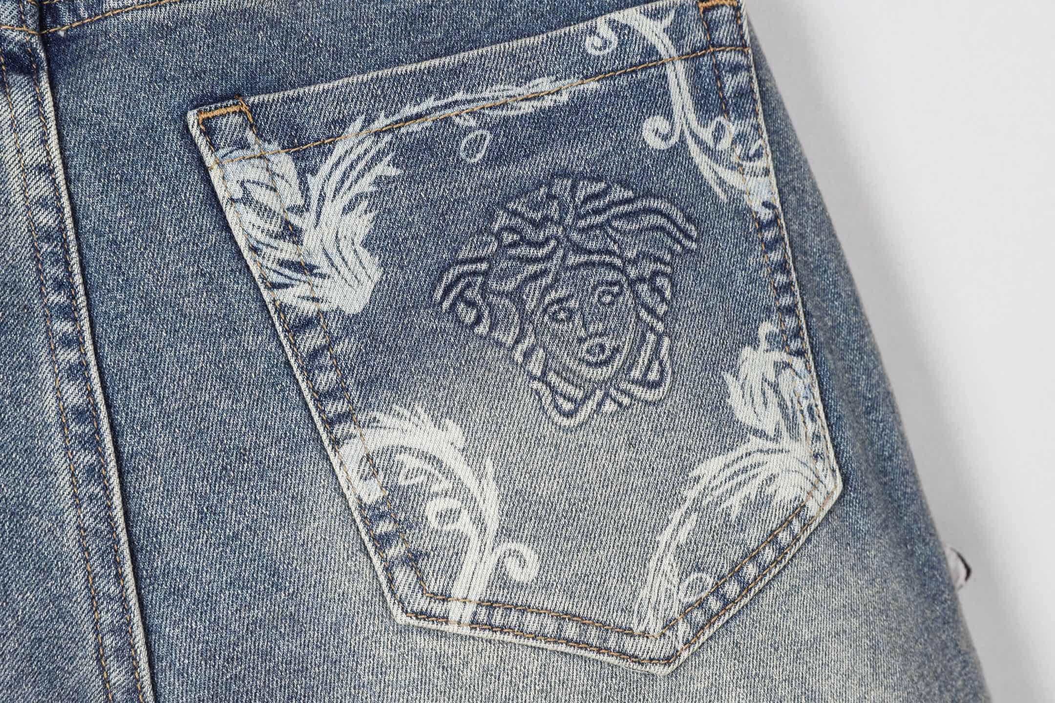 Versace Jeans for Men Slim Fit Denim Pants Fashionable Design Trousers 7 i1746030203831 5058 0 6