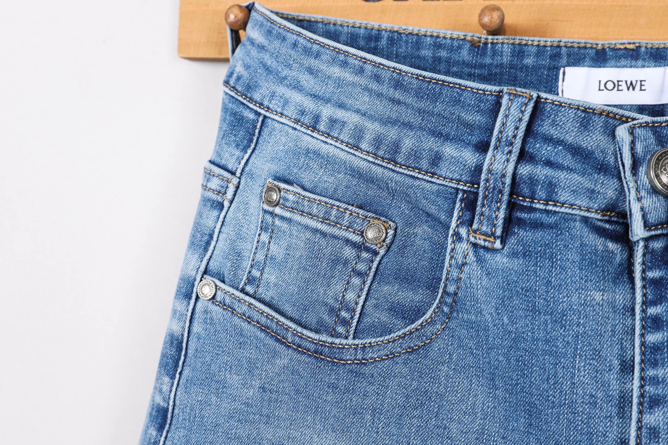 ロイウェイ メンズ牛仔パンツ 修身デザイン