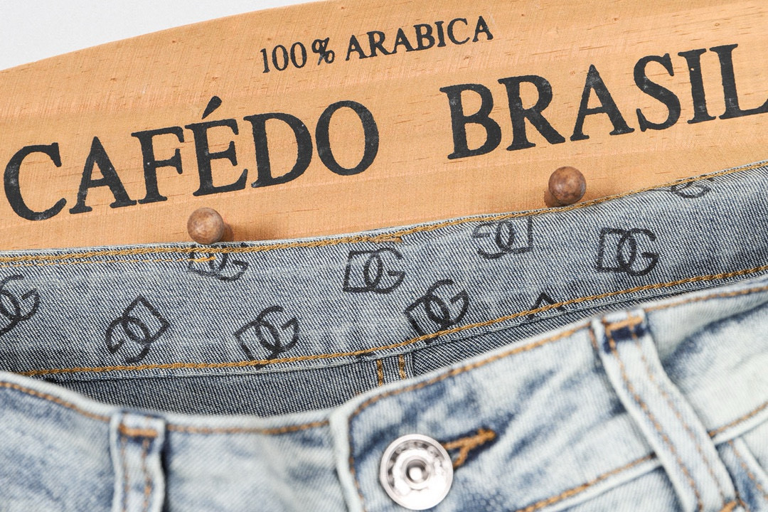 DG 男性用プレミアムデニムパンツ - スタイリッシュなデザインと快適なフィット感