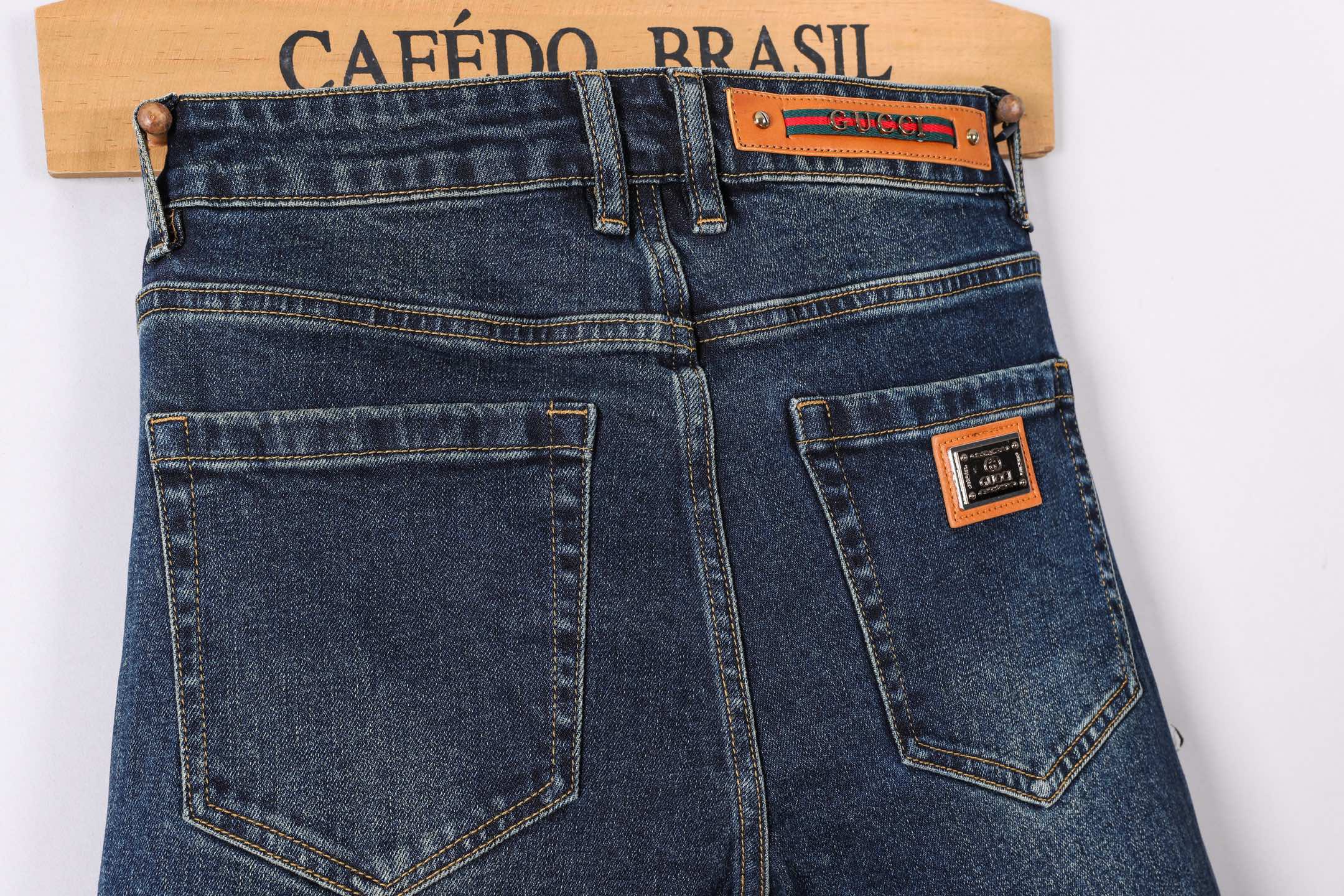 D&G小脚牛仔裤 - 重工水洗・柔らかい快適性