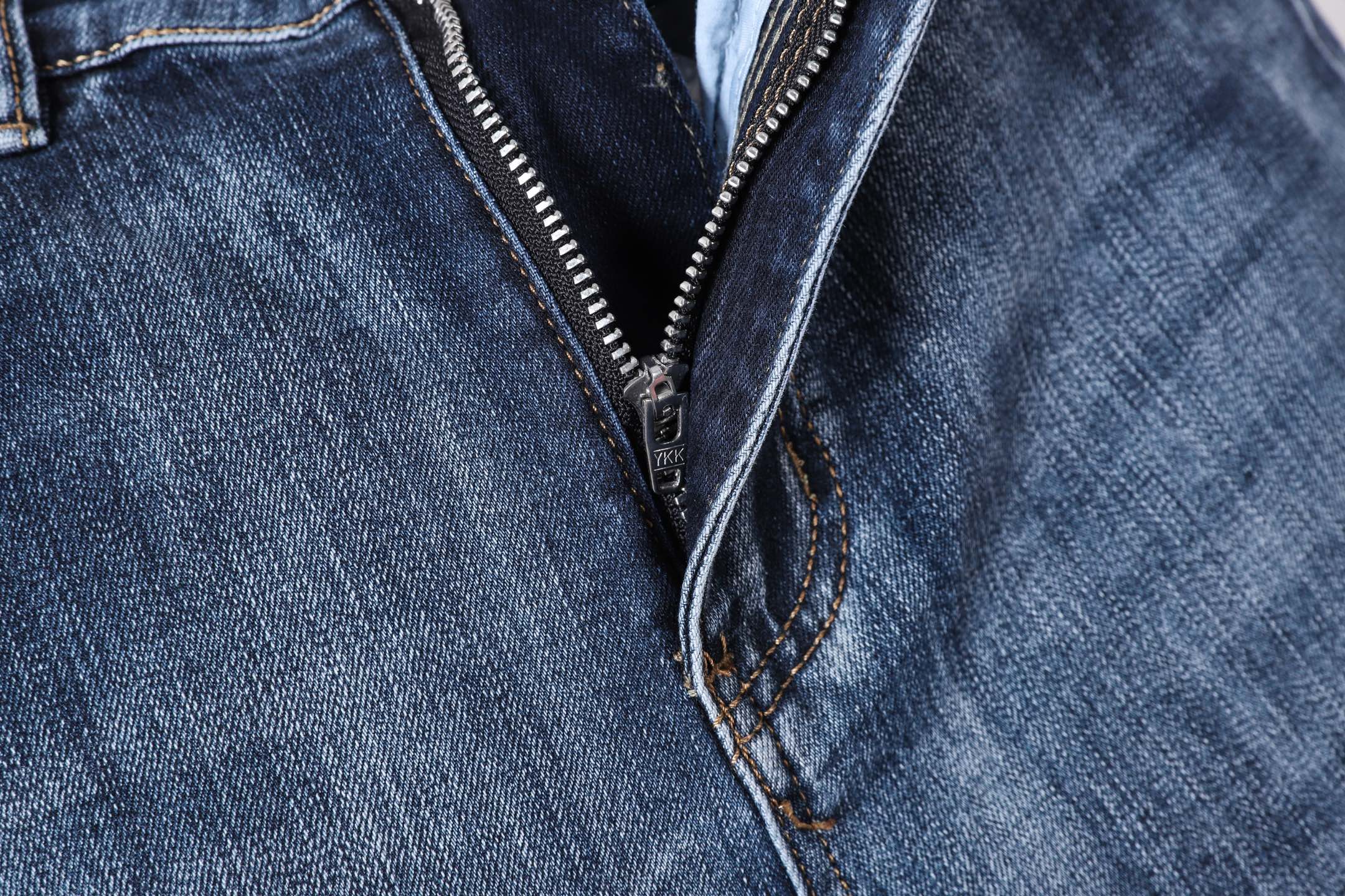 愛馬仕 小直筒牛仔パンツ 重工水洗素材で快適な着心地