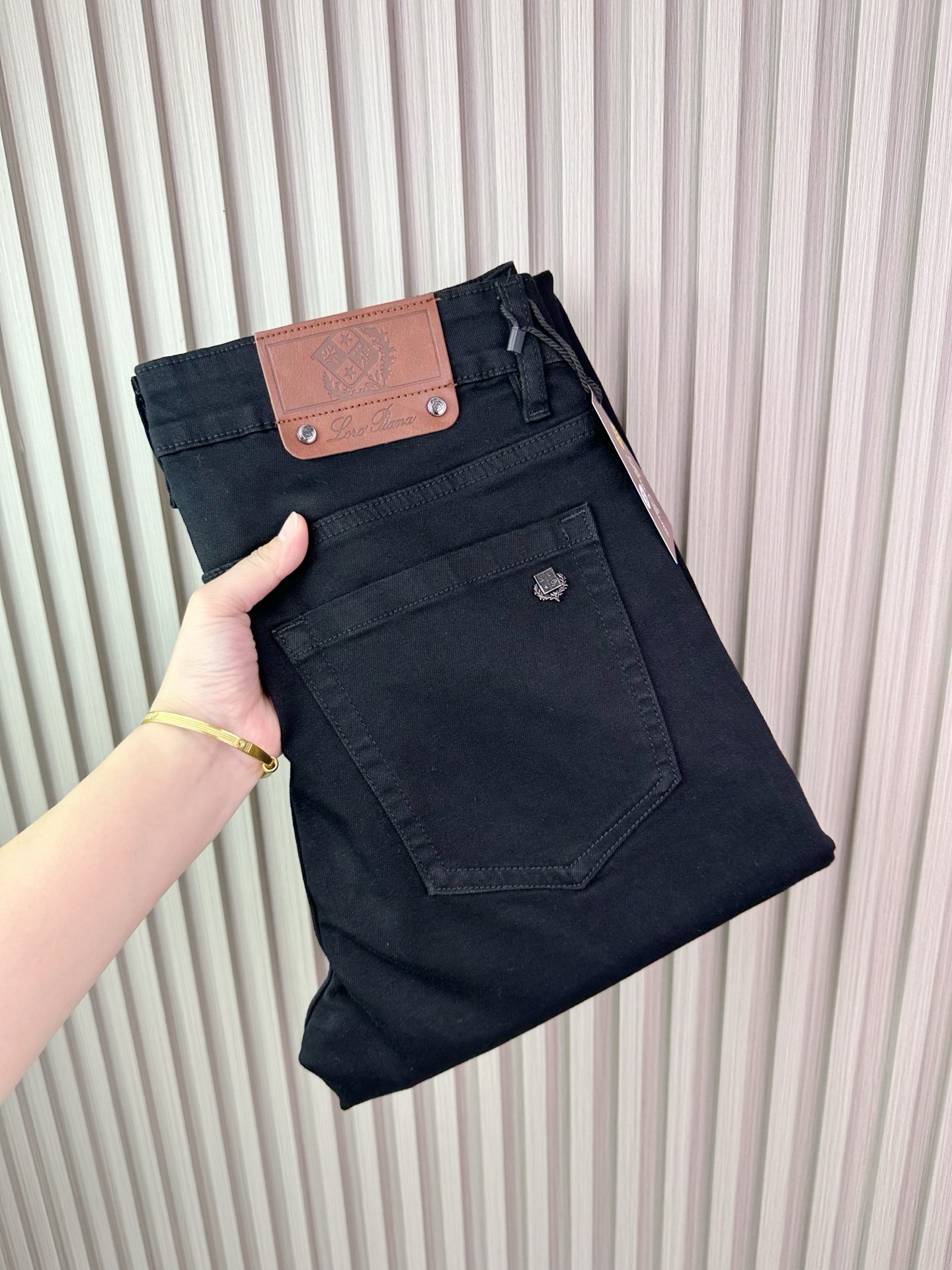 BC牛仔裤小脚棉弹显瘦長裤