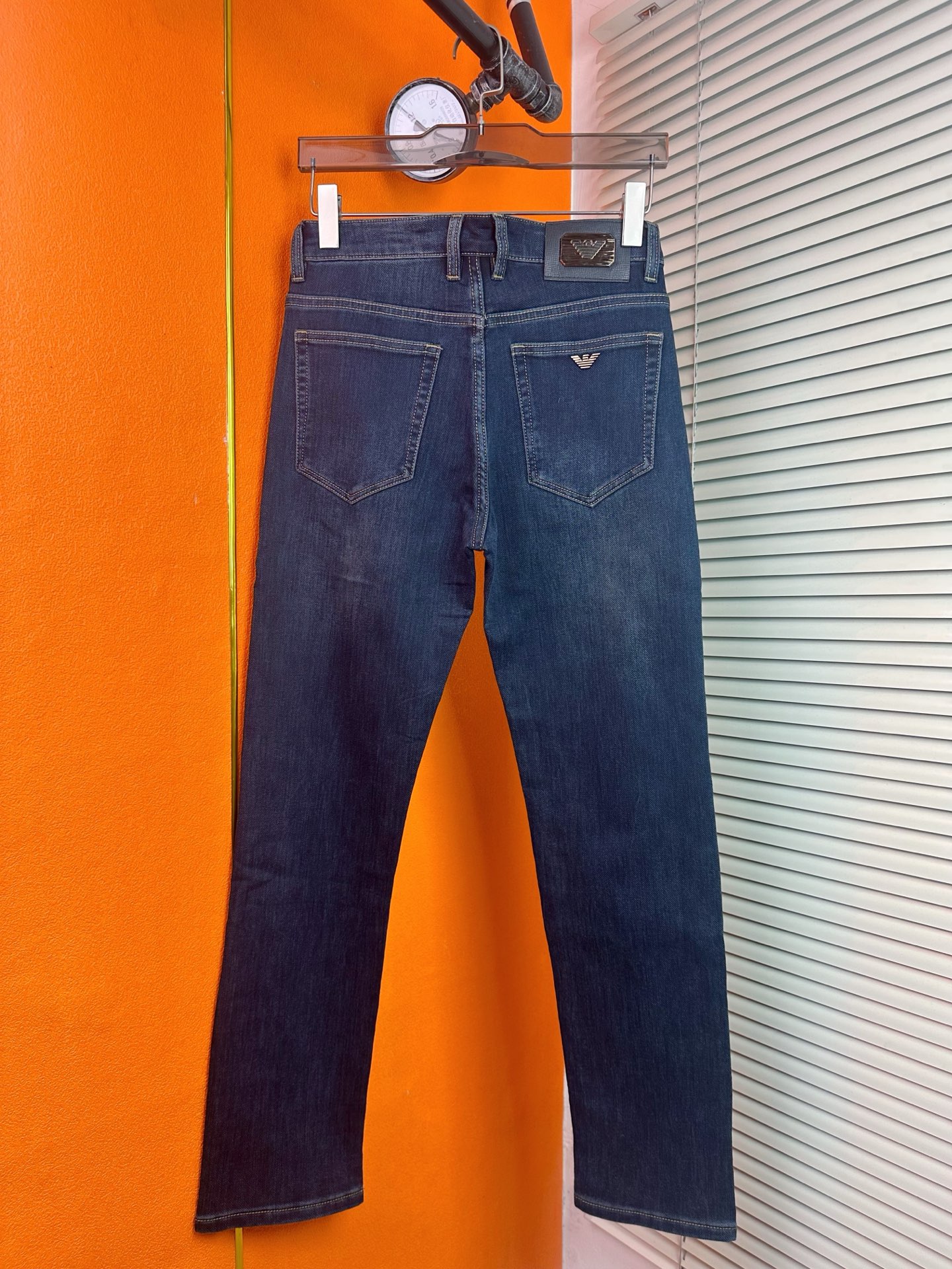 阿玛尼 メンズファッション デニムパンツ クラシックスタイル 弾力性小ストレート