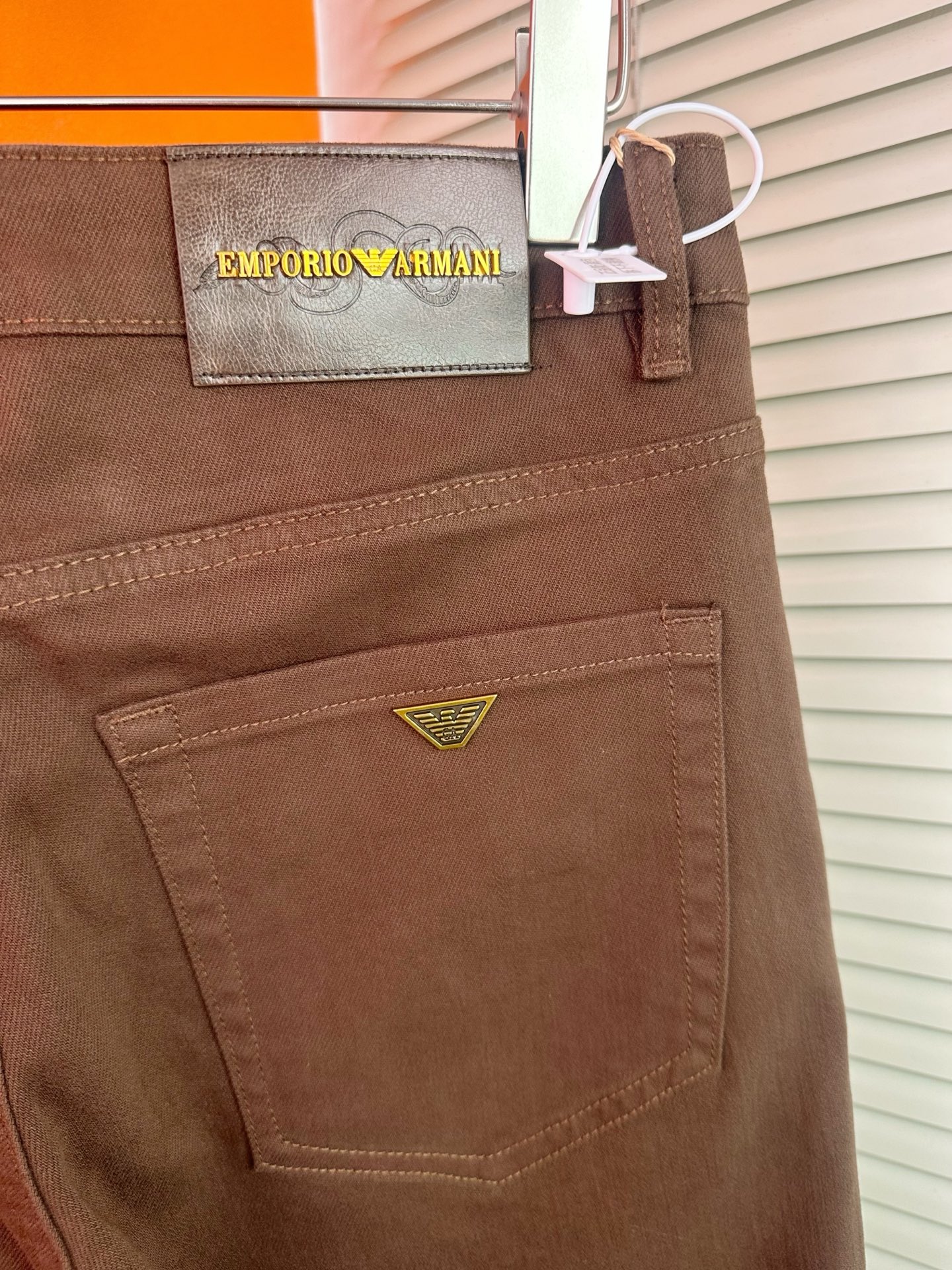 阿玛尼 メンズファッション デニムパンツ クラシックスタイル 弾力性小ストレート