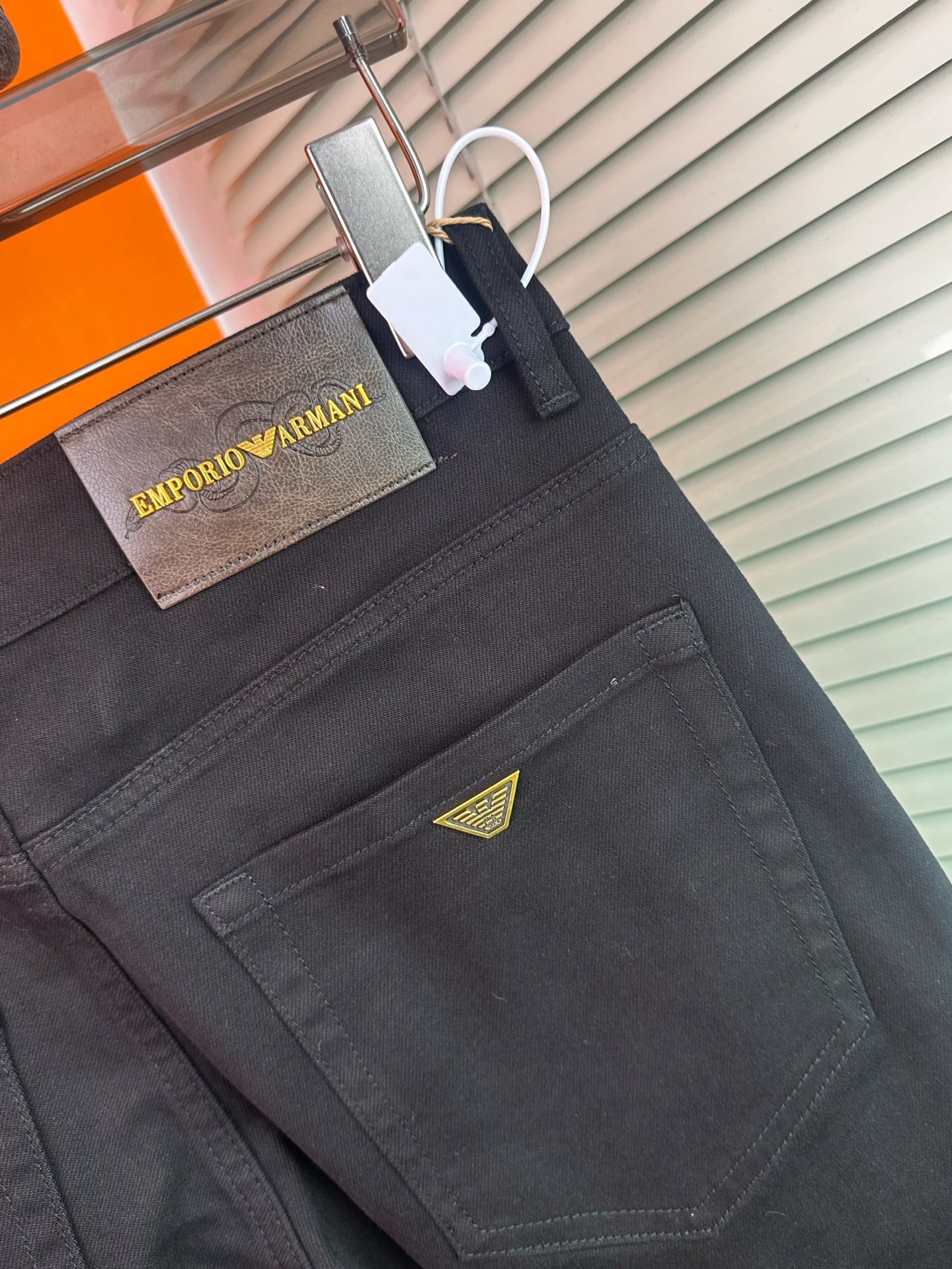 アーマーニ メンズスタイル デニムパンツ 弾力修身 小脚