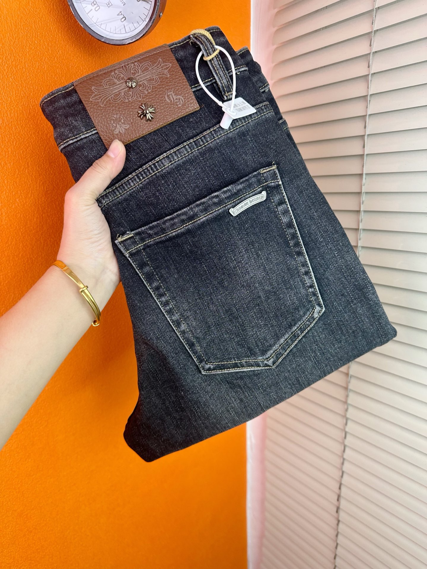 P300 クラシックスタイル 男性用ダメージデニムパンツ 弾力性あり