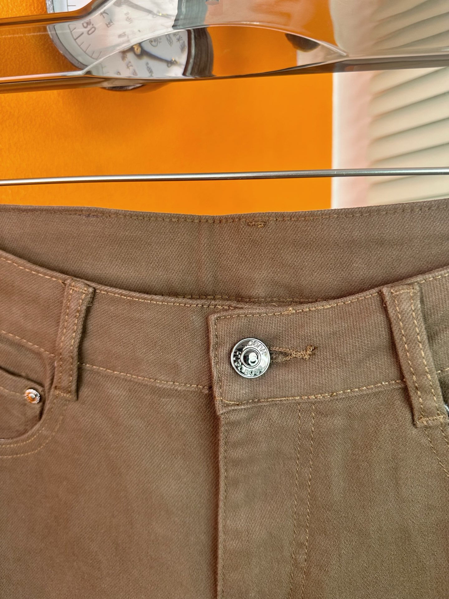 BOSS メンズデニムパンツ - スタイリッシュな秋冬向けストレッチフィット