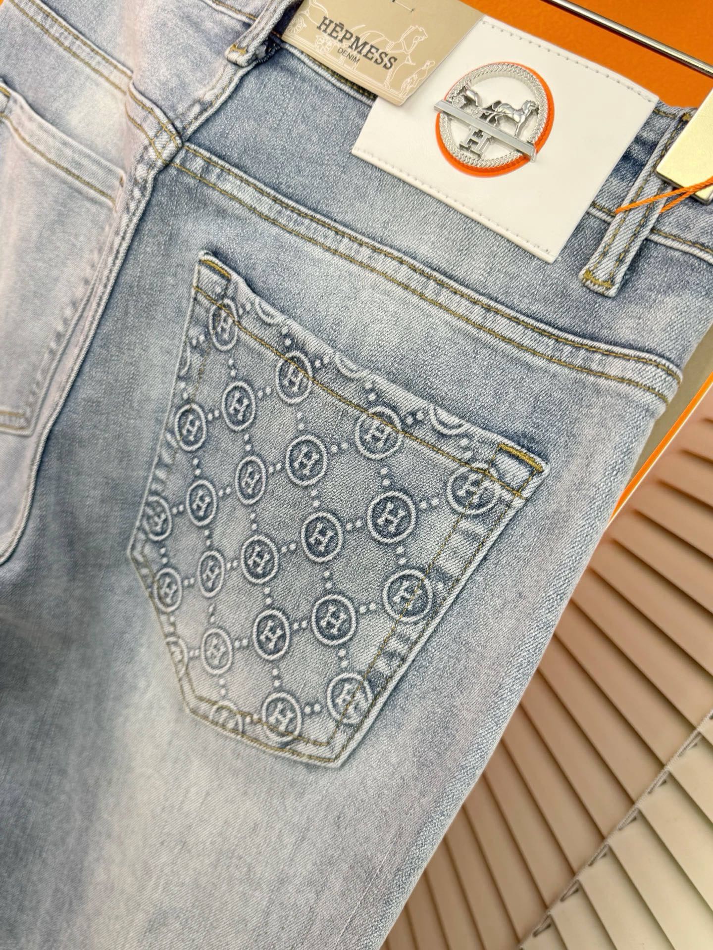 愛馬仕スタイルのファッション牛仔パンツ - 秋冬新作・修身タイプ