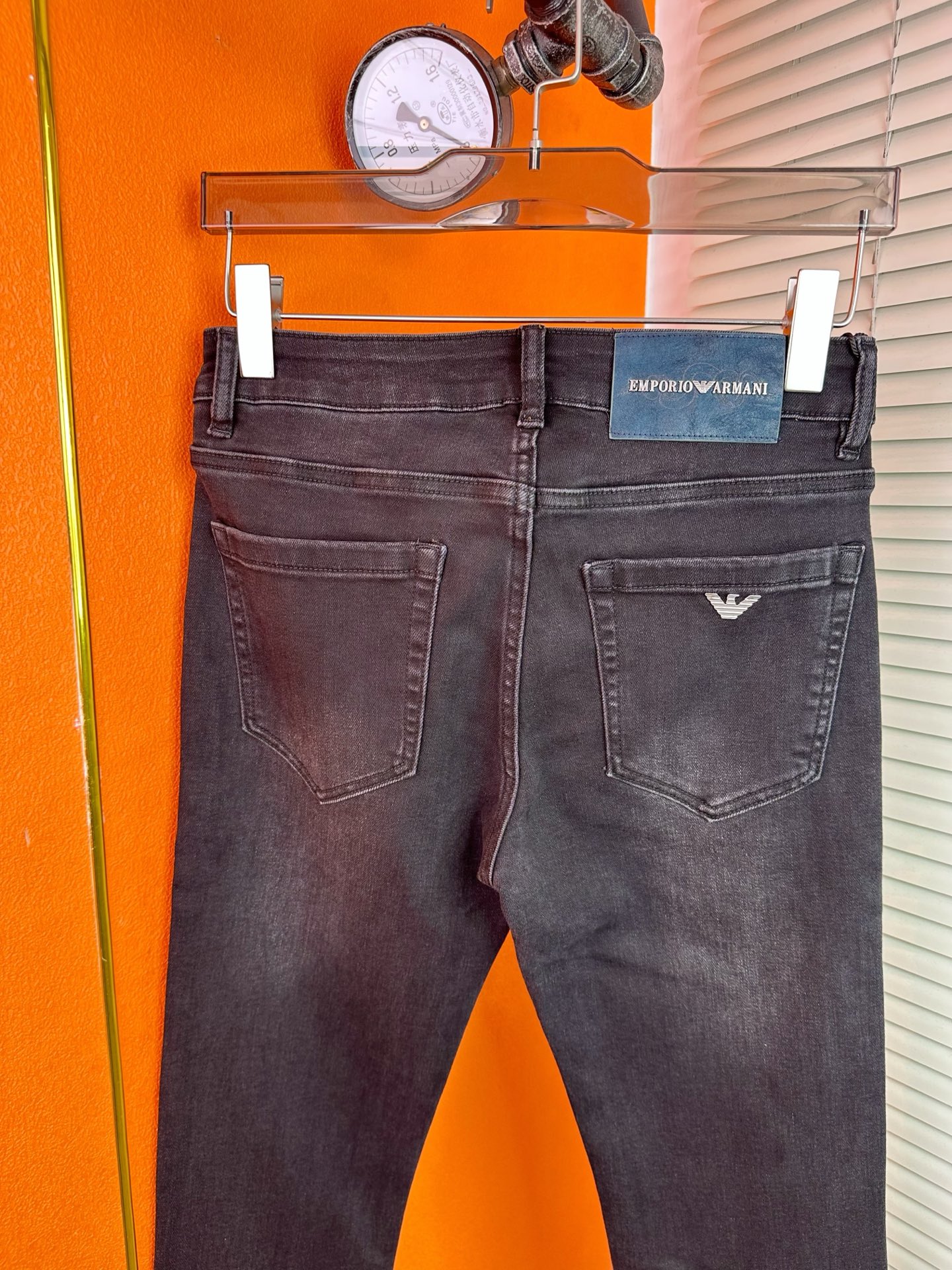 阿玛尼 メンズ デニムパンツ 弾力修身 小脚 秋冬新作