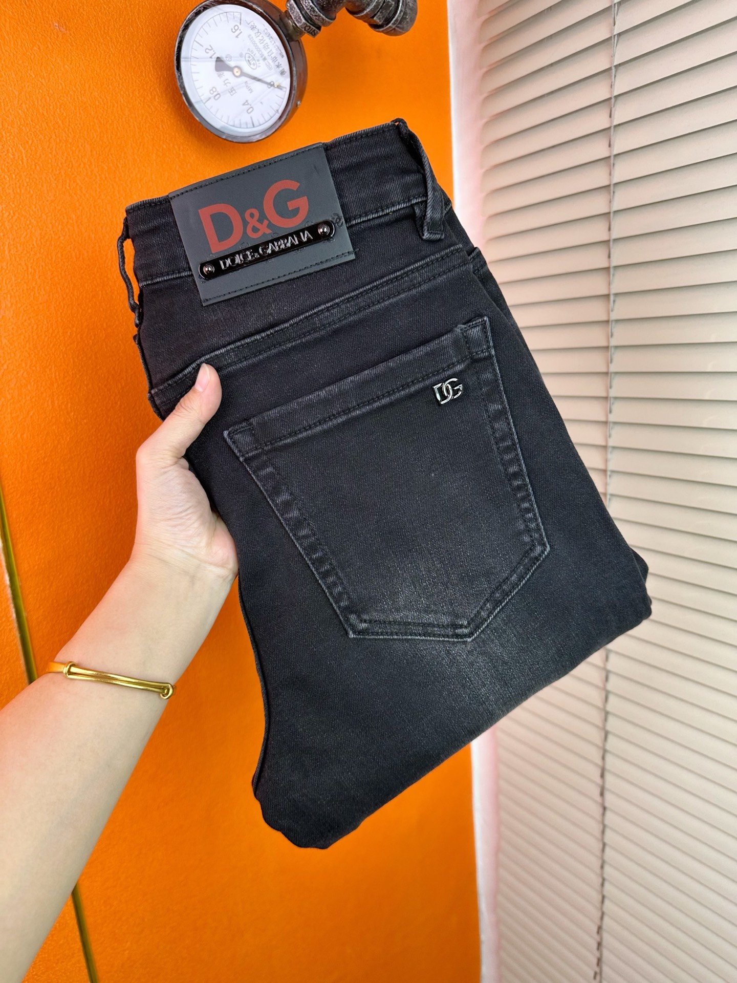 D&Gスタイルのファッショナブルなメンズデニムパンツ - 秋冬新作