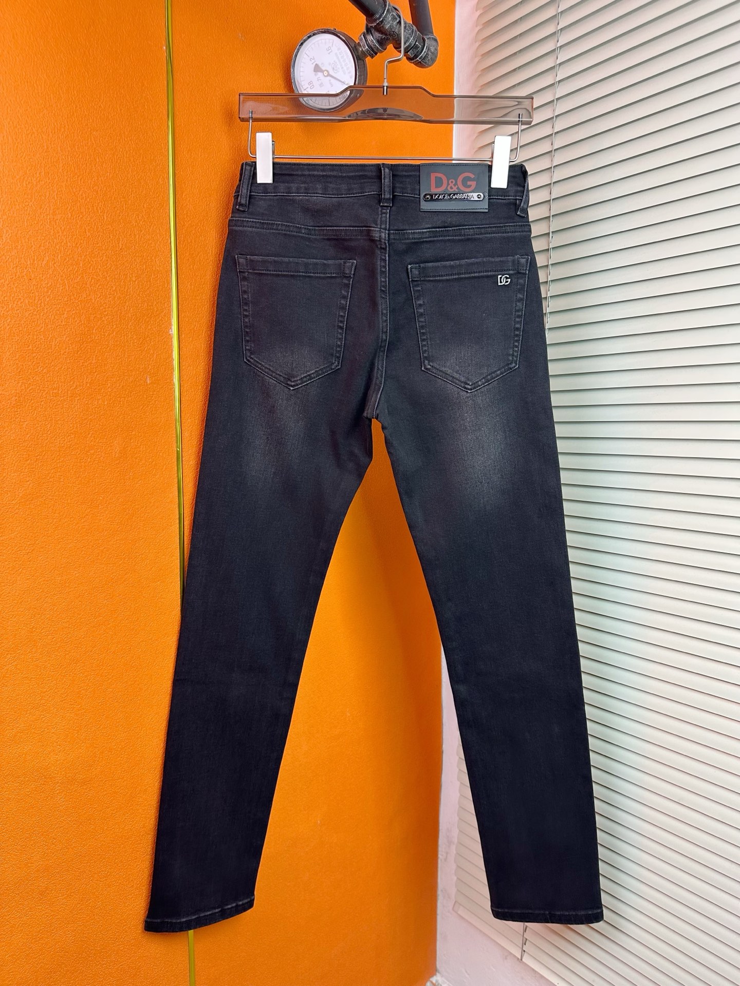 D&Gスタイルのファッショナブルなメンズデニムパンツ - 秋冬新作