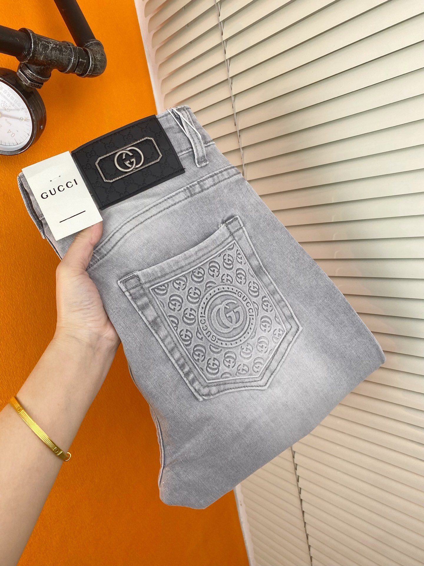 Gucciスタイルのファッショナブルなメンズデニムパンツ - 秋冬の新作