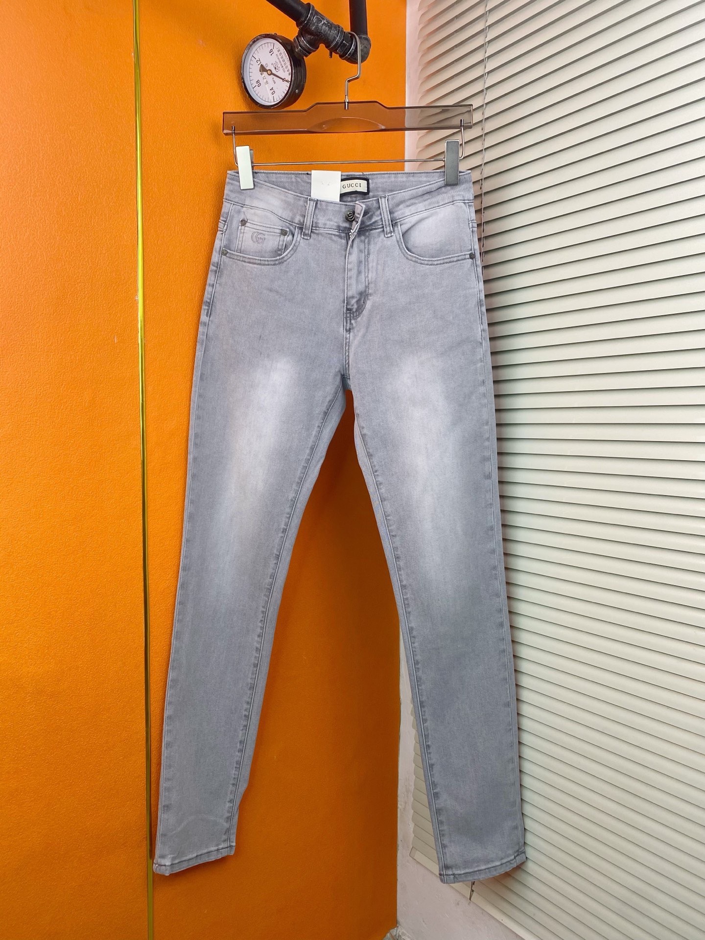 Gucciスタイルのファッショナブルなメンズデニムパンツ - 秋冬の新作