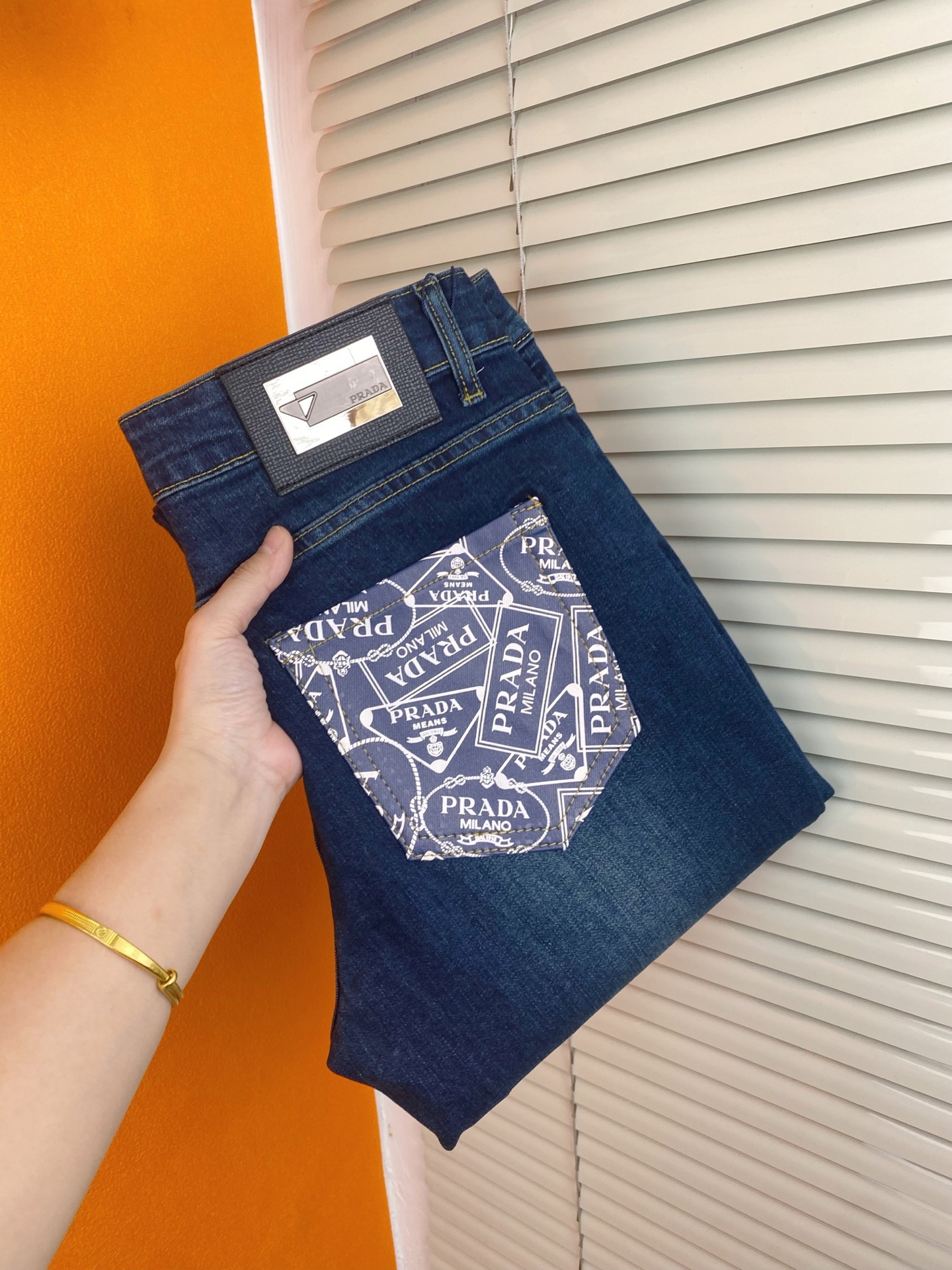 プラダ メンズ ストレッチデニムパンツ 秋冬新作