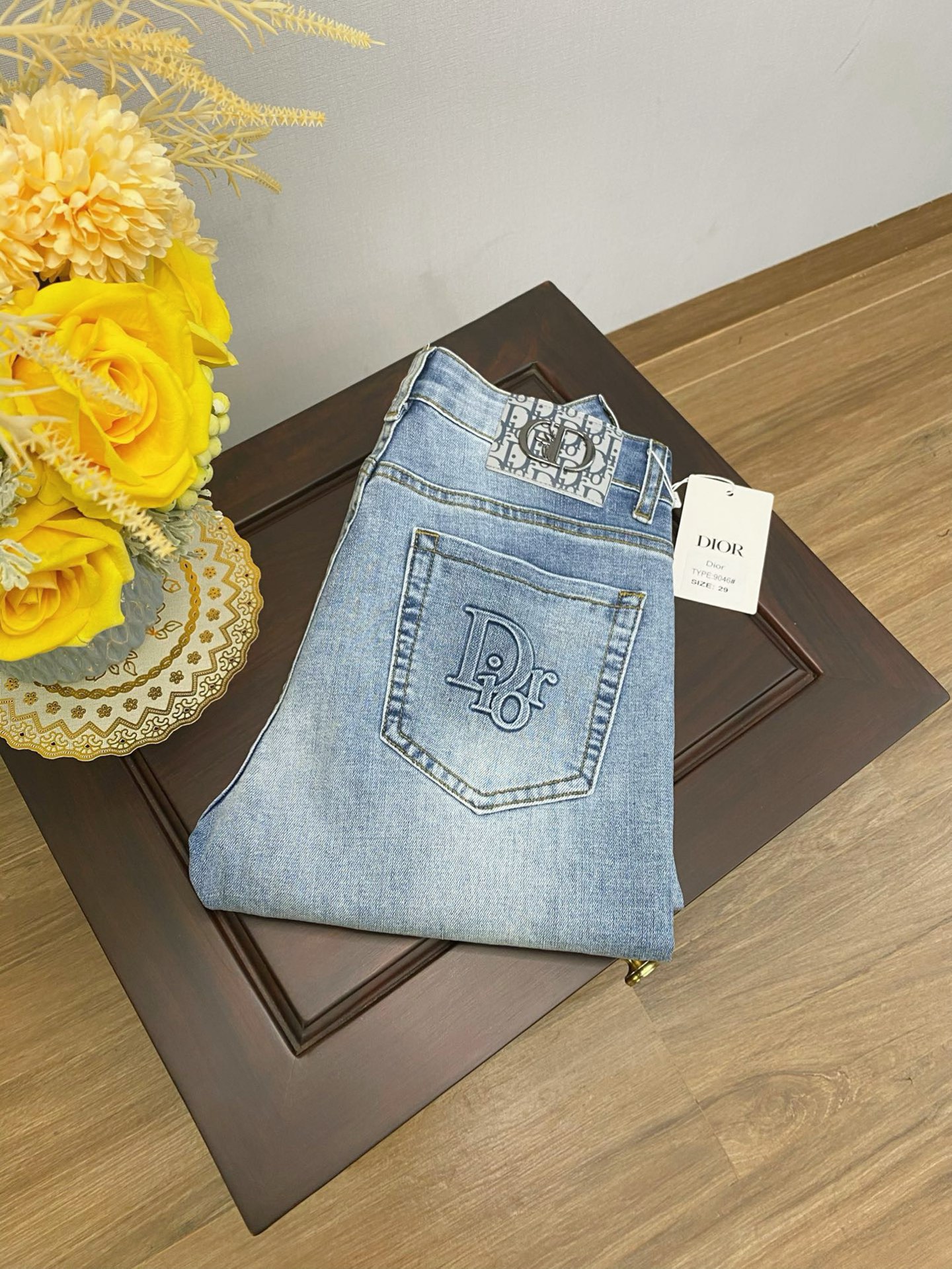 ディオ 秋冬新品 メンズ スリムフィットデニムパンツ