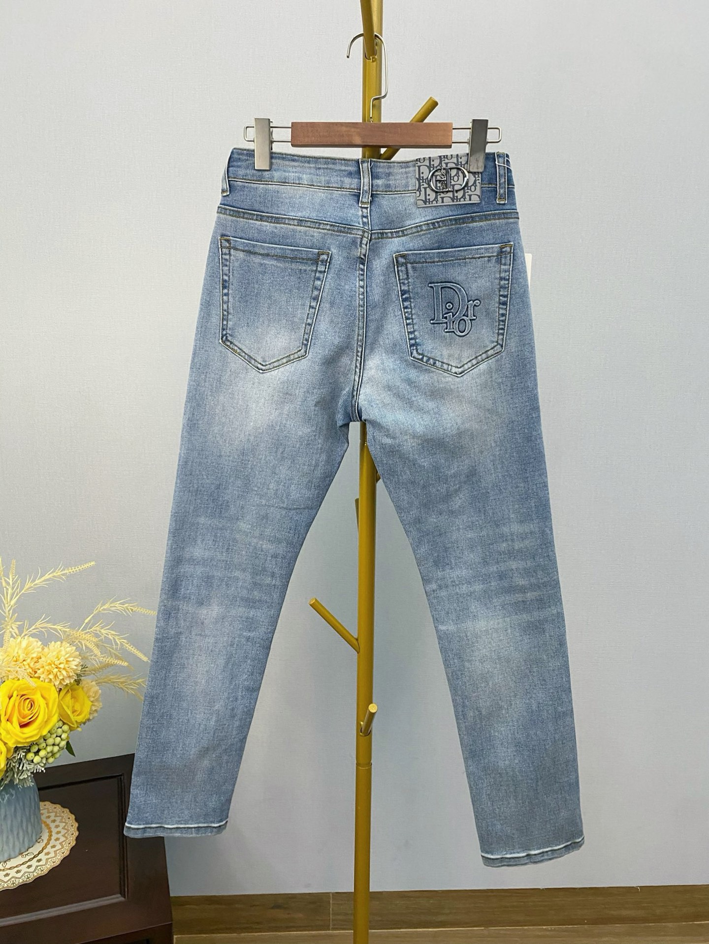 ディオ 秋冬新品 メンズ スリムフィットデニムパンツ