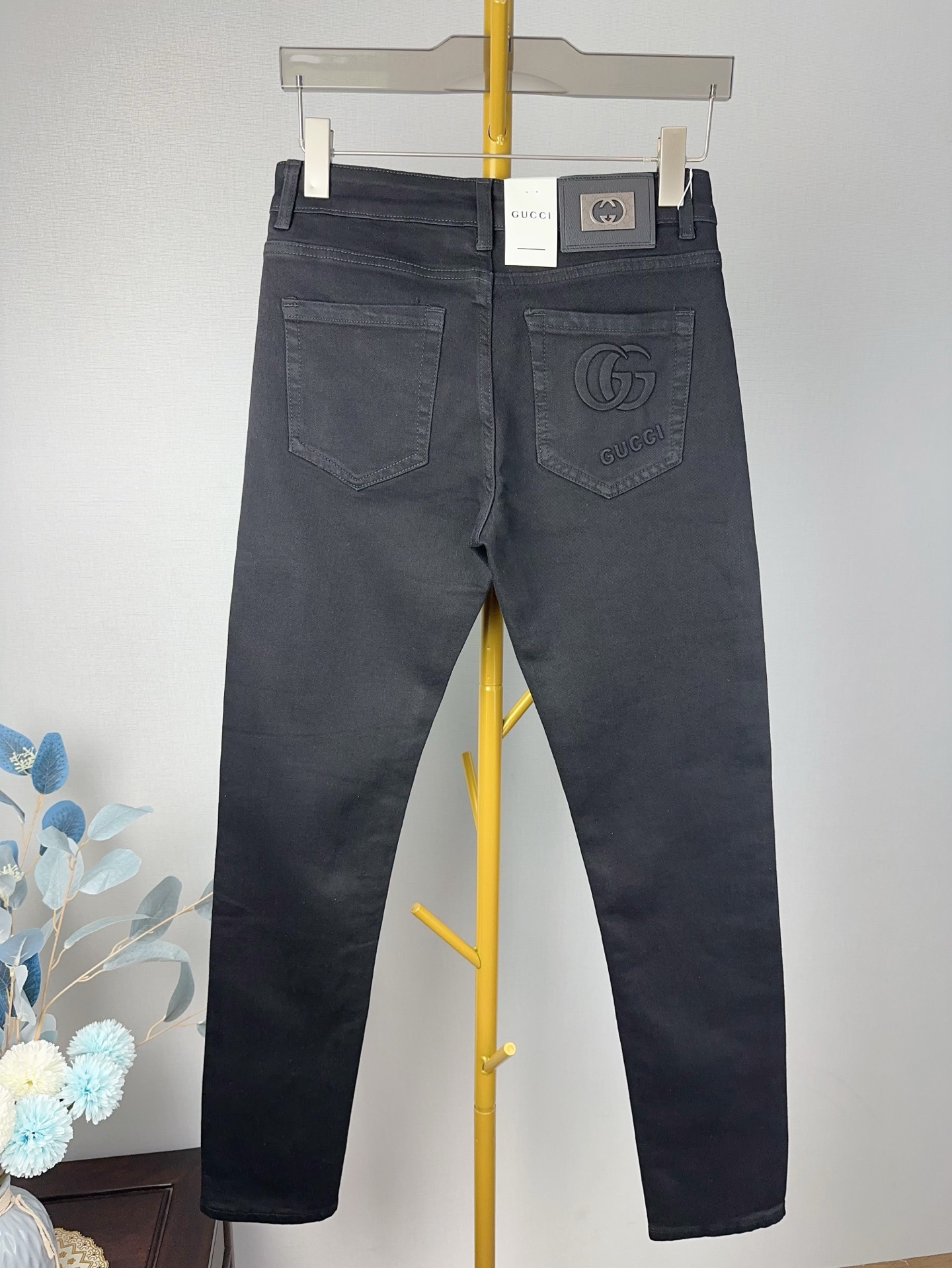 GUCCI 四季新作 メンズ スリムフィット デニムパンツ