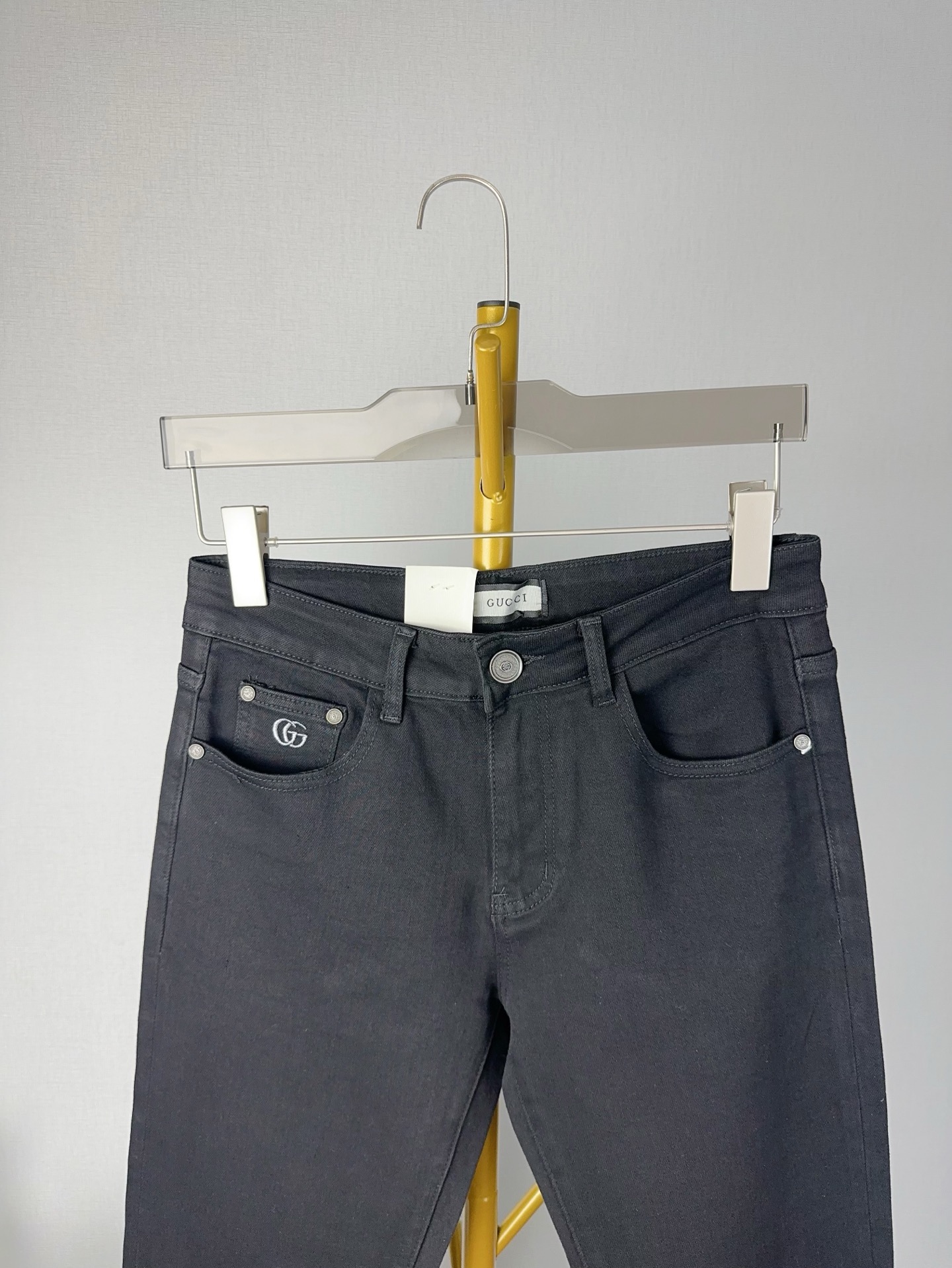 GUCCI 四季新作 メンズ スリムフィット デニムパンツ